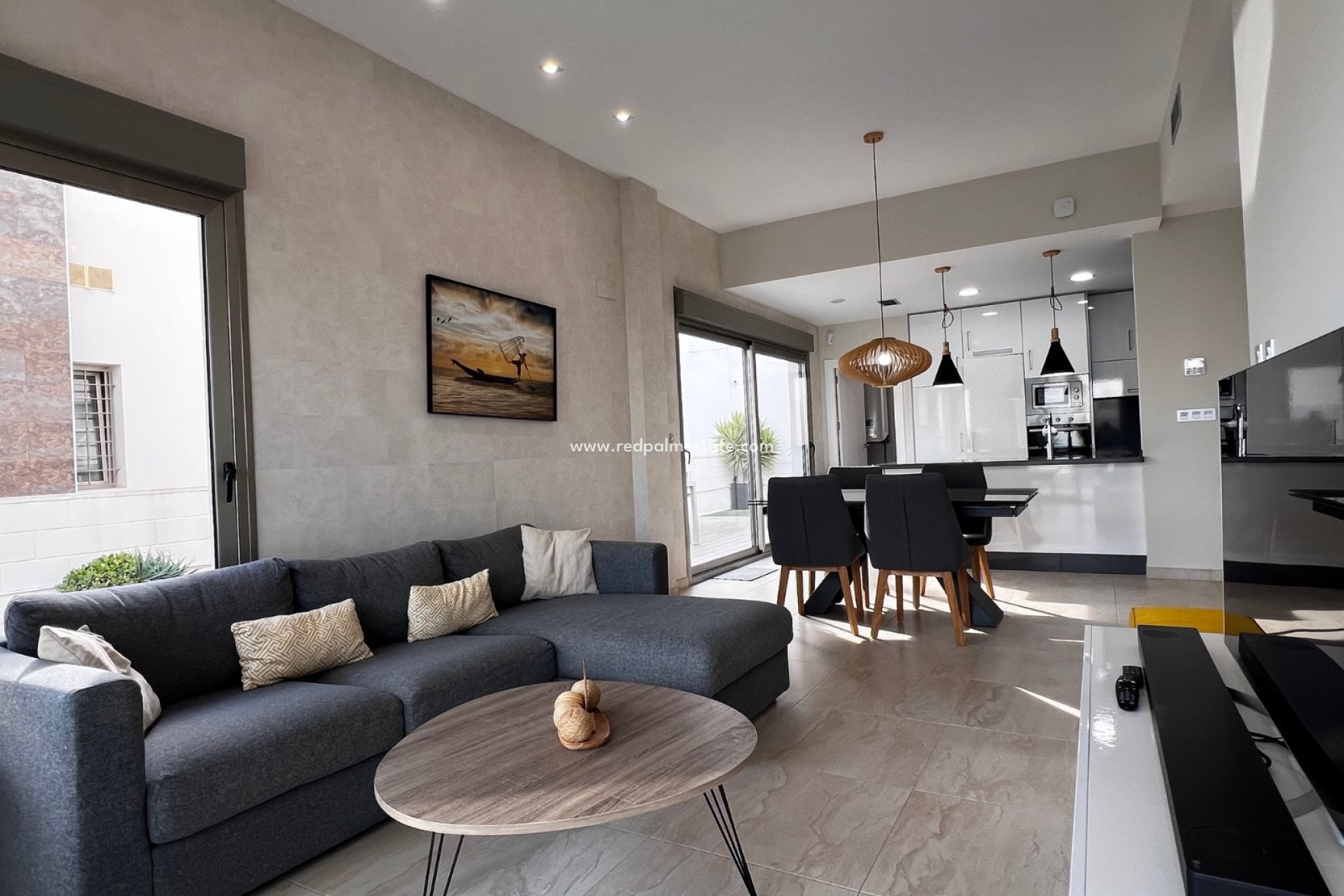 Resale - Villa -
Orihuela Costa
