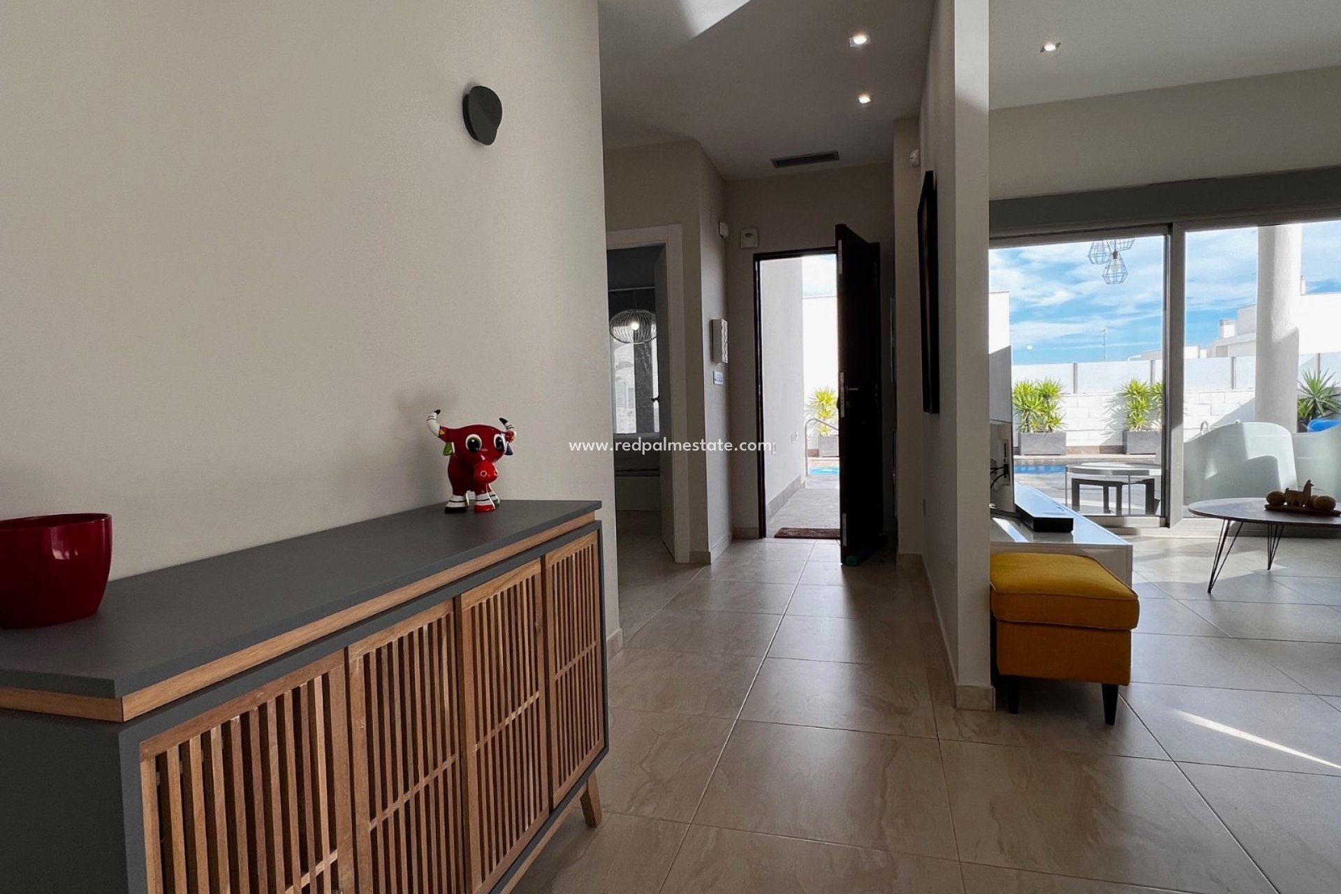Resale - Villa -
Orihuela Costa