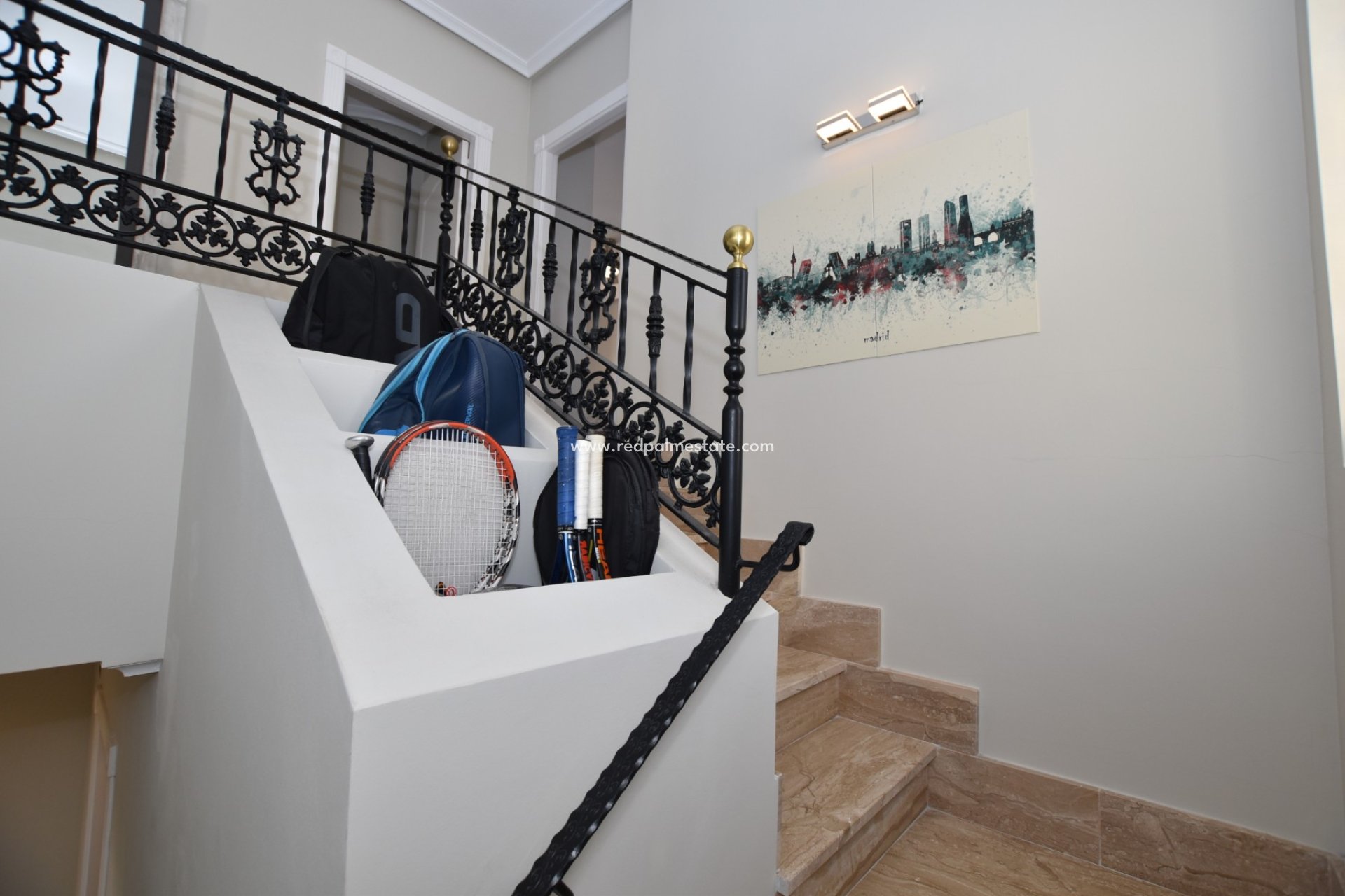 Resale - Villa -
Orihuela Costa