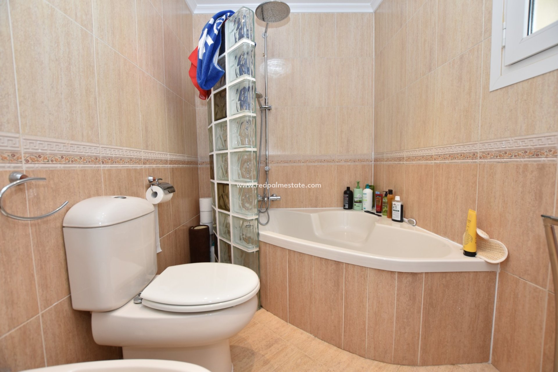 Resale - Villa -
Orihuela Costa