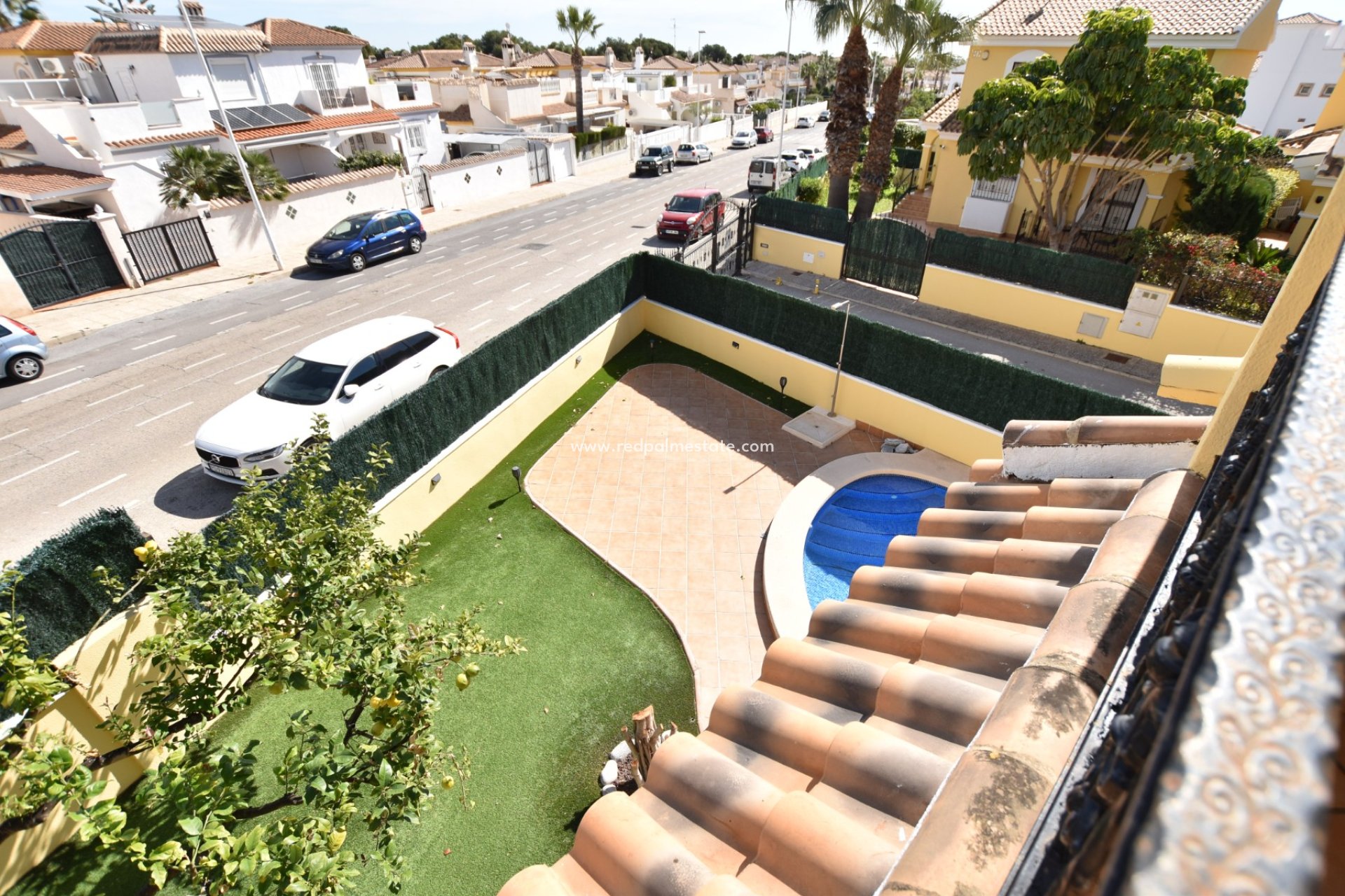 Resale - Villa -
Orihuela Costa