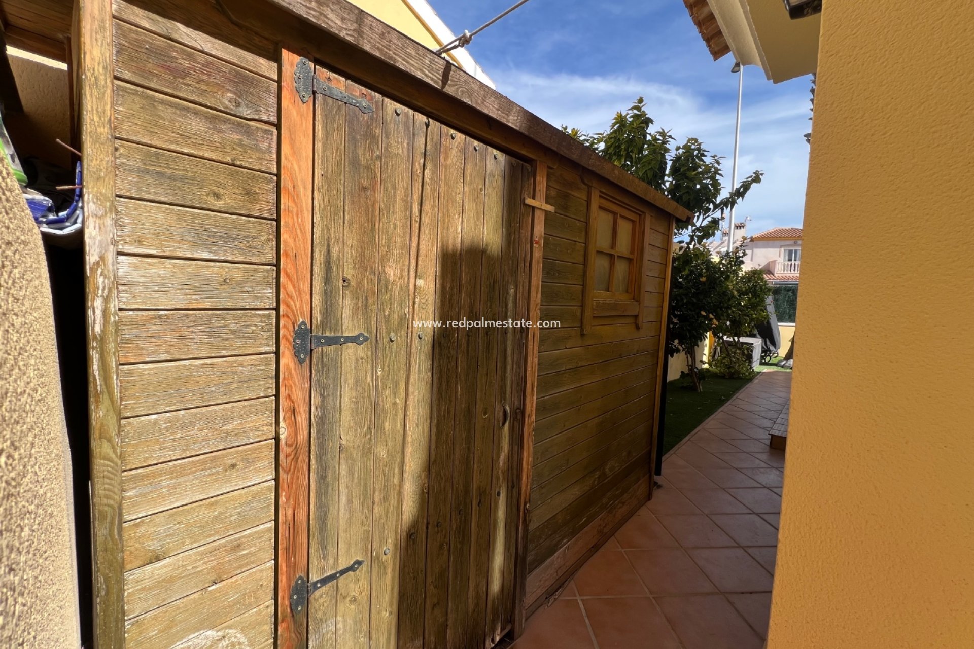 Resale - Villa -
Orihuela Costa