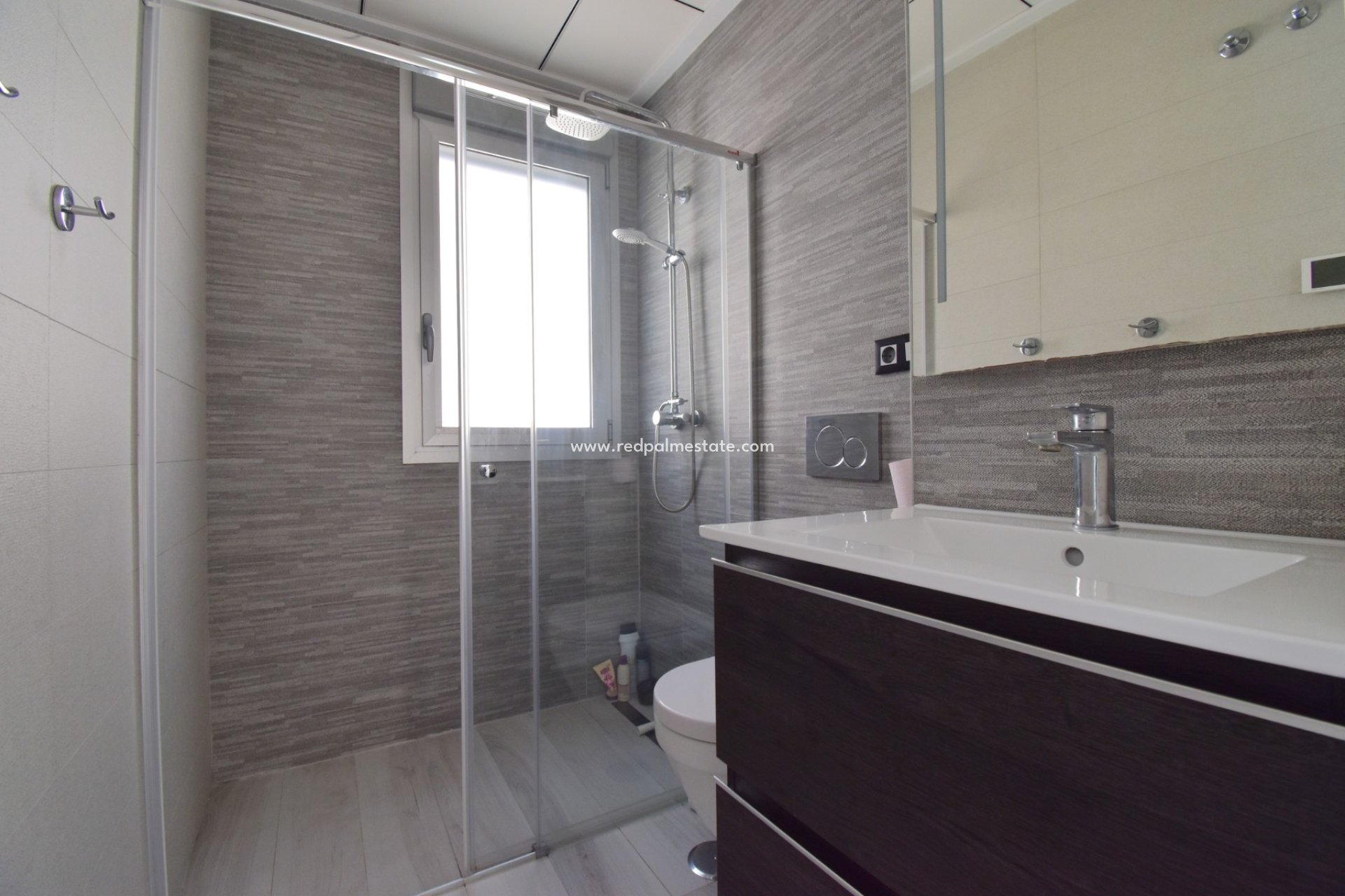 Resale - Villa -
Orihuela Costa