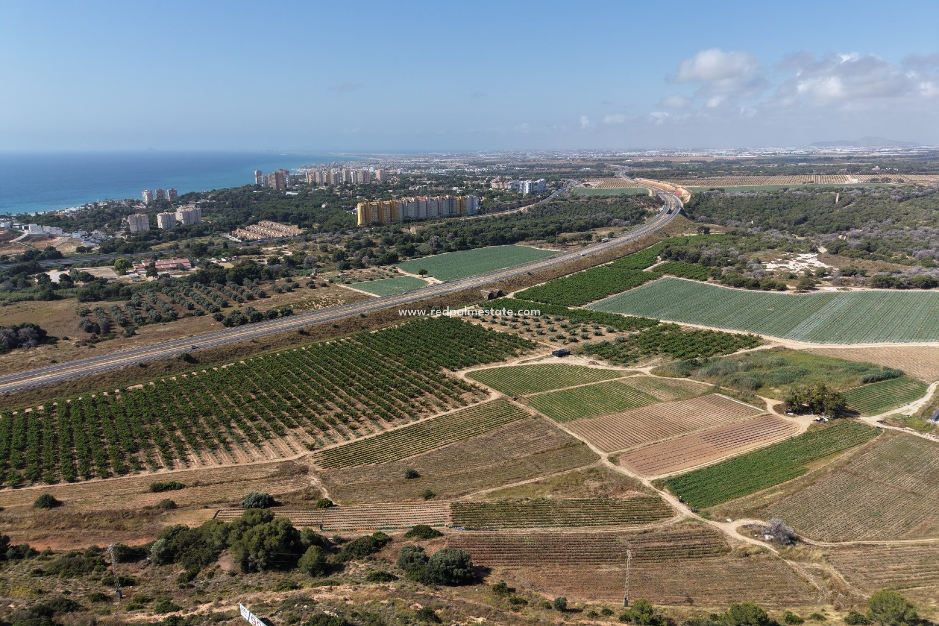 Resale - Villa -
Orihuela Costa