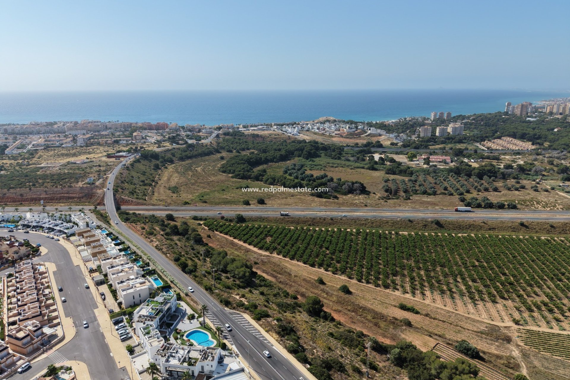 Resale - Villa -
Orihuela Costa