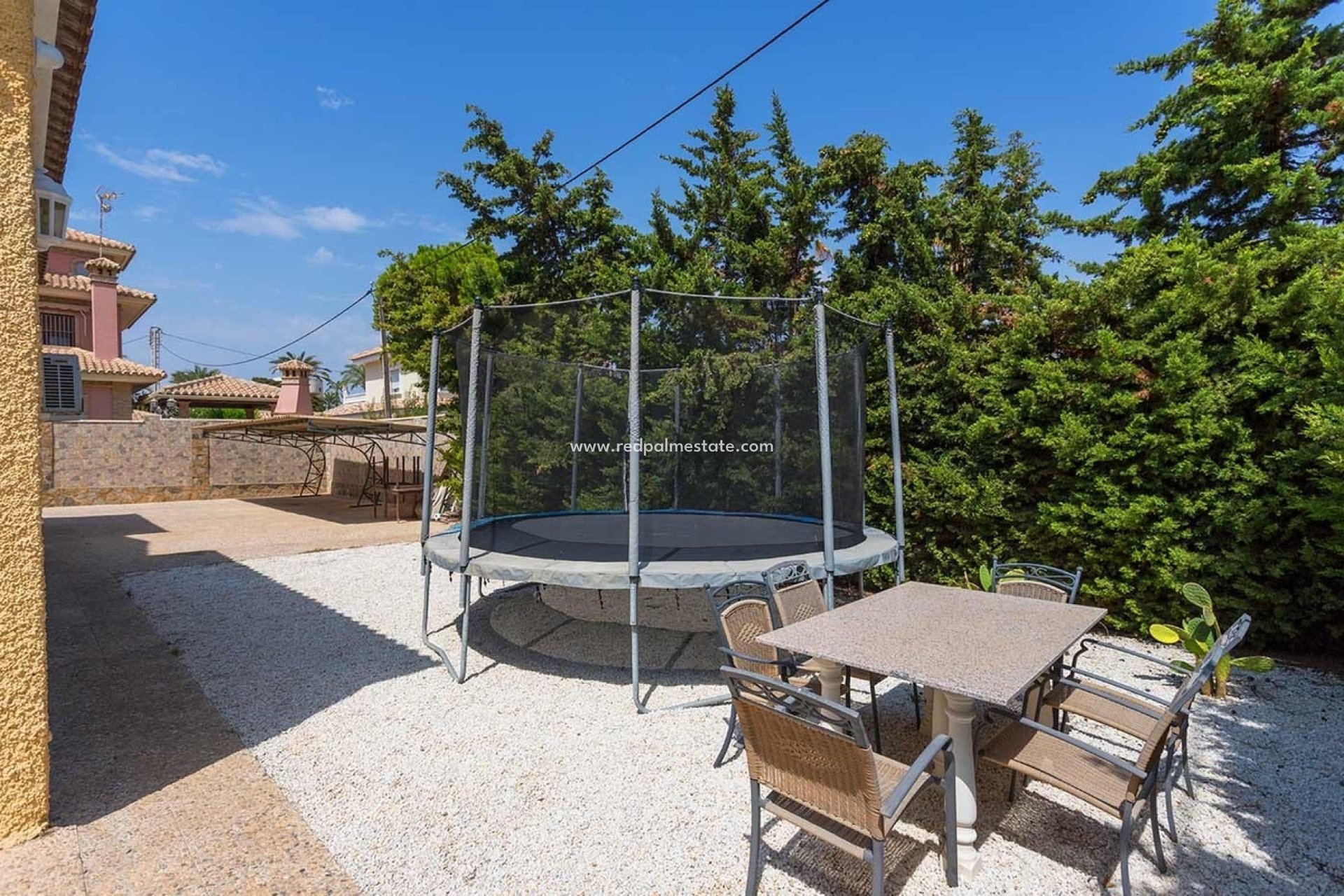 Resale - Villa -
Orihuela Costa