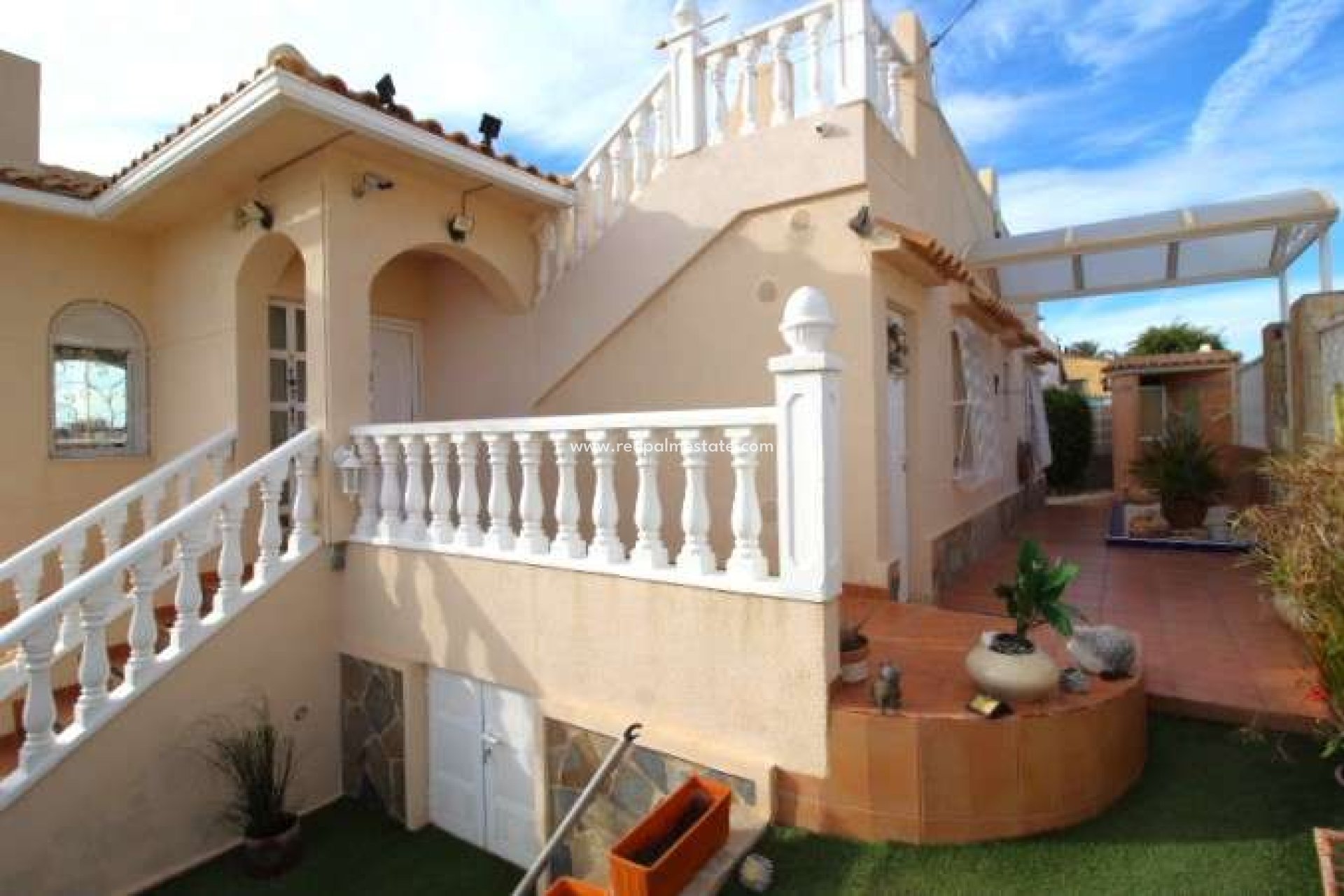 Resale - Villa -
Orihuela - Inland