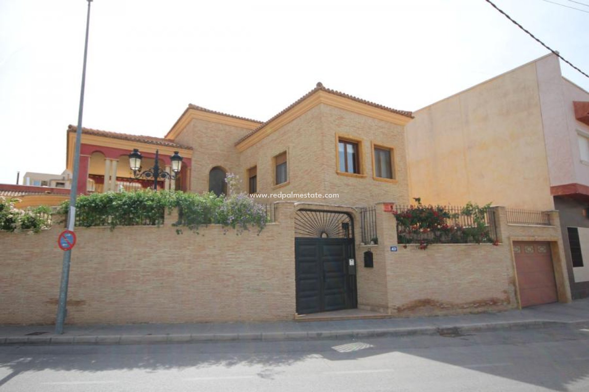 Resale - Villa -
Orihuela - Inland