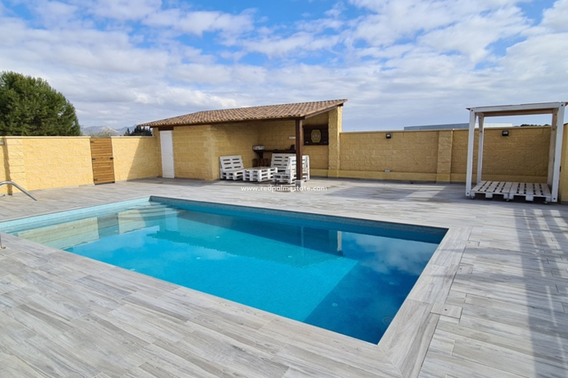 Resale - Villa -
Orihuela - Inland