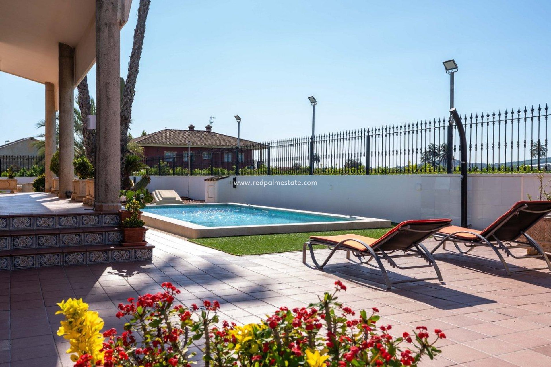 Resale - Villa -
Orihuela - Orihuela Ciudad