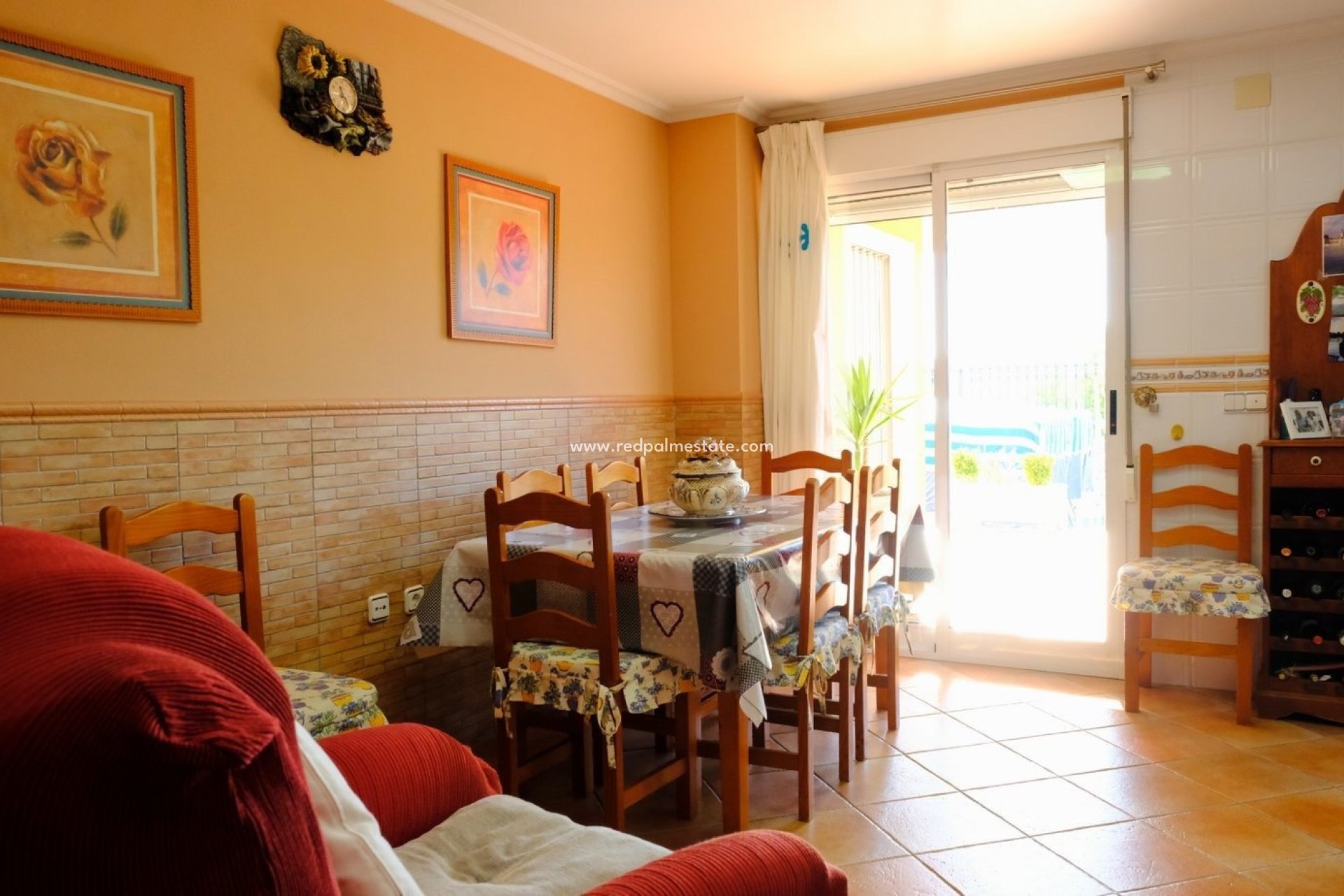 Resale - Villa -
Orihuela - Orihuela Ciudad