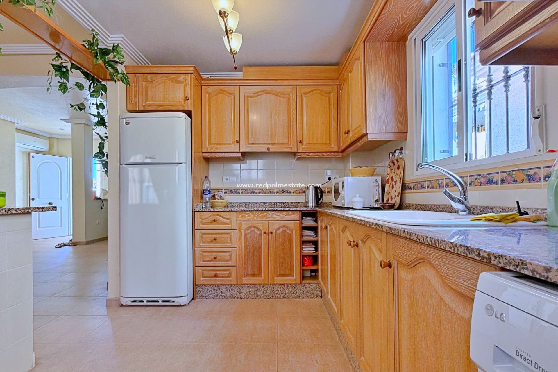 Resale - Villa -
Orihuela - Orihuela Costa