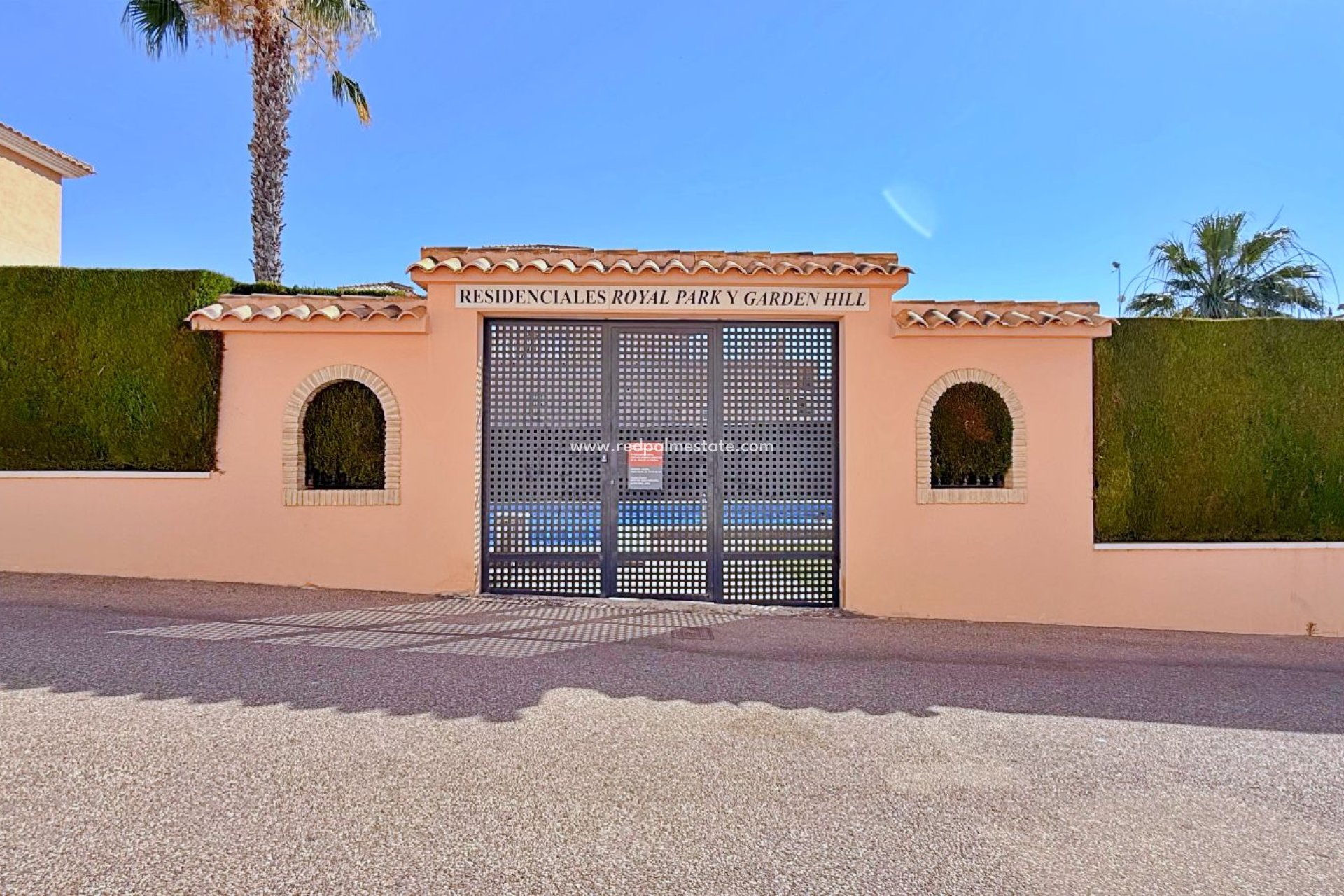 Resale - Villa -
Orihuela - Orihuela Costa