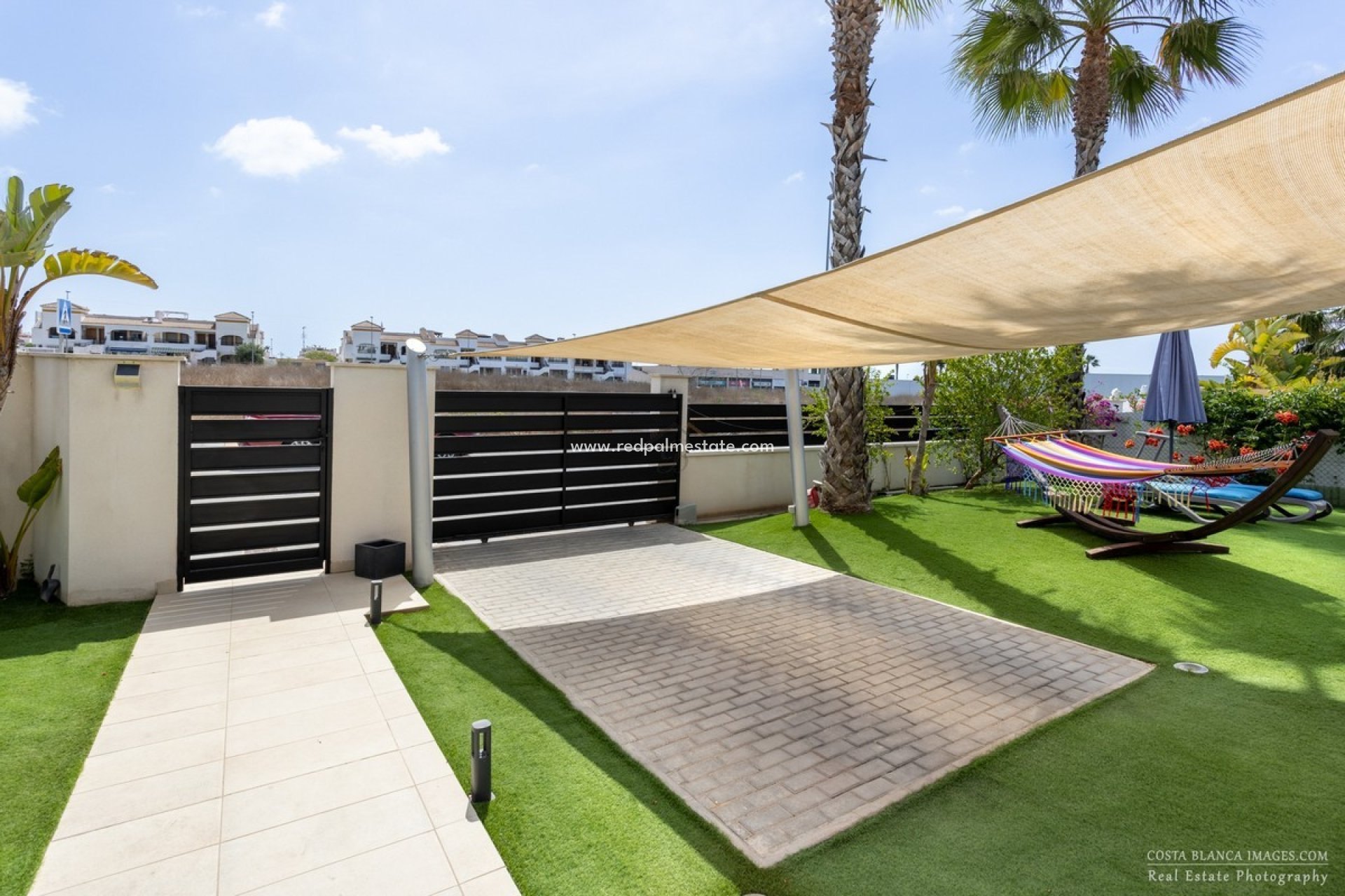 Resale - Villa -
Orihuela - Vistabella Golf