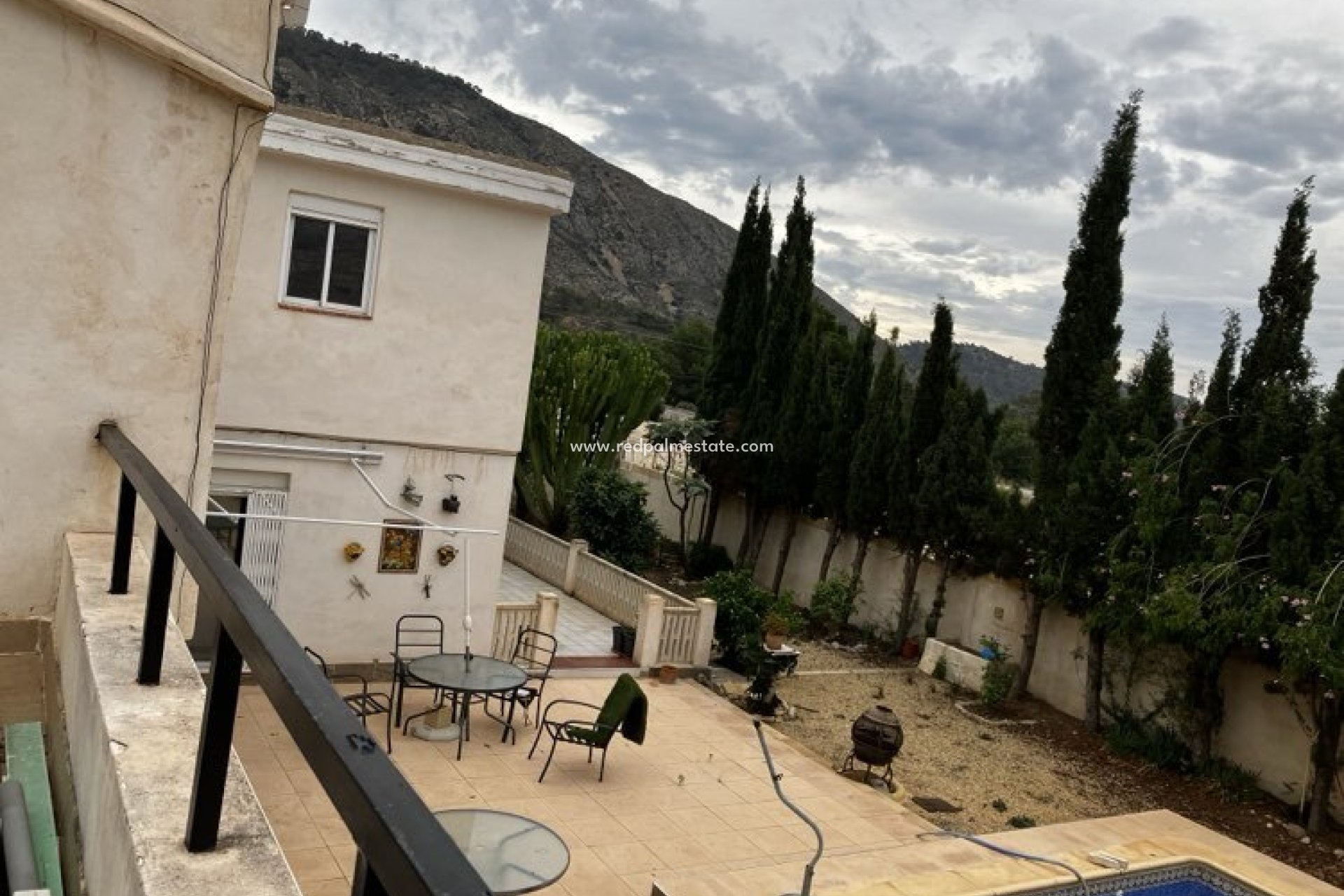 Resale - Villa -
Orxeta - Costa Blanca