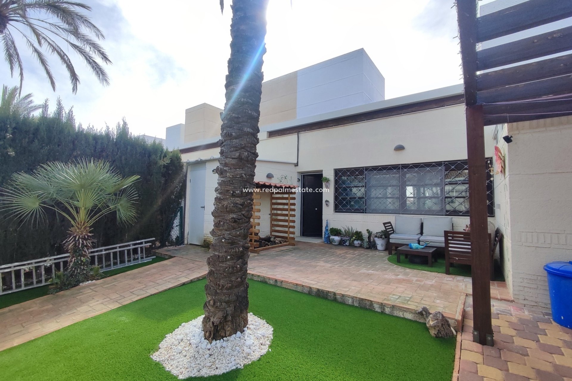 Resale - Villa -
Peraleja Golf - Inland