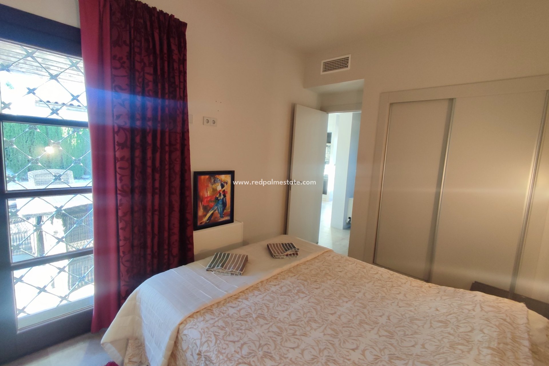 Resale - Villa -
Peraleja Golf - Inland