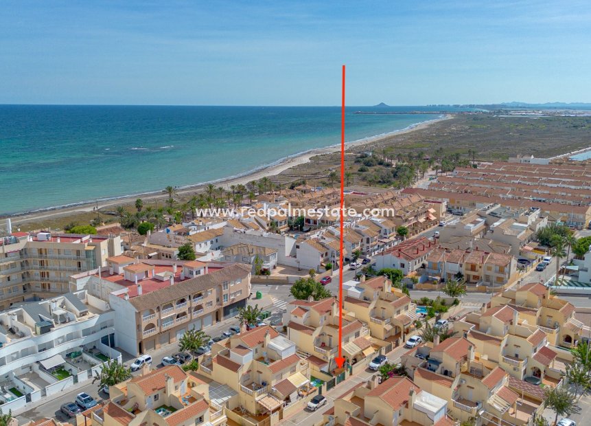 Resale - Villa -
Pilar de la Horadada - Costa Blanca