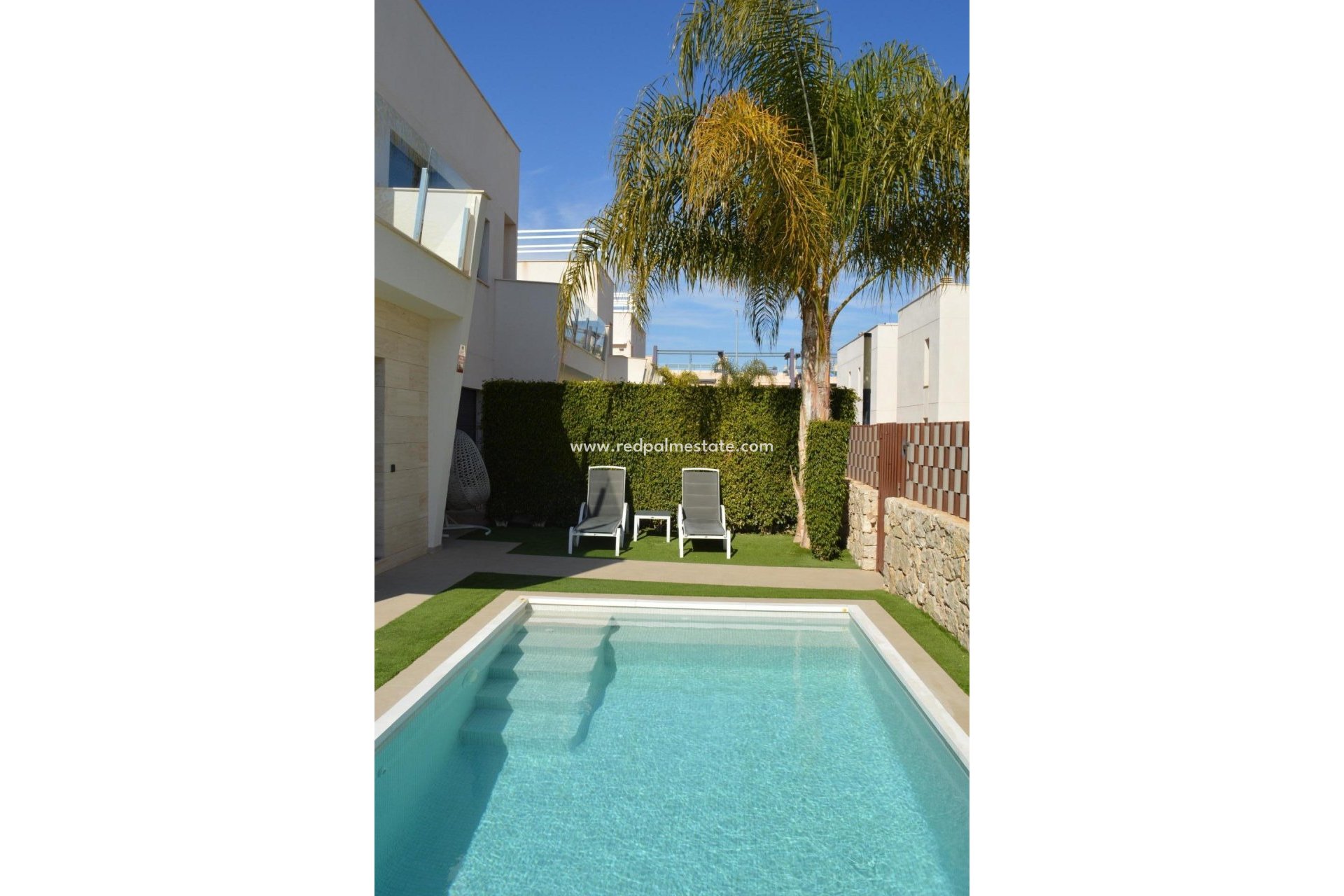 Resale - Villa -
Pilar de la Horadada - Las Higuericas