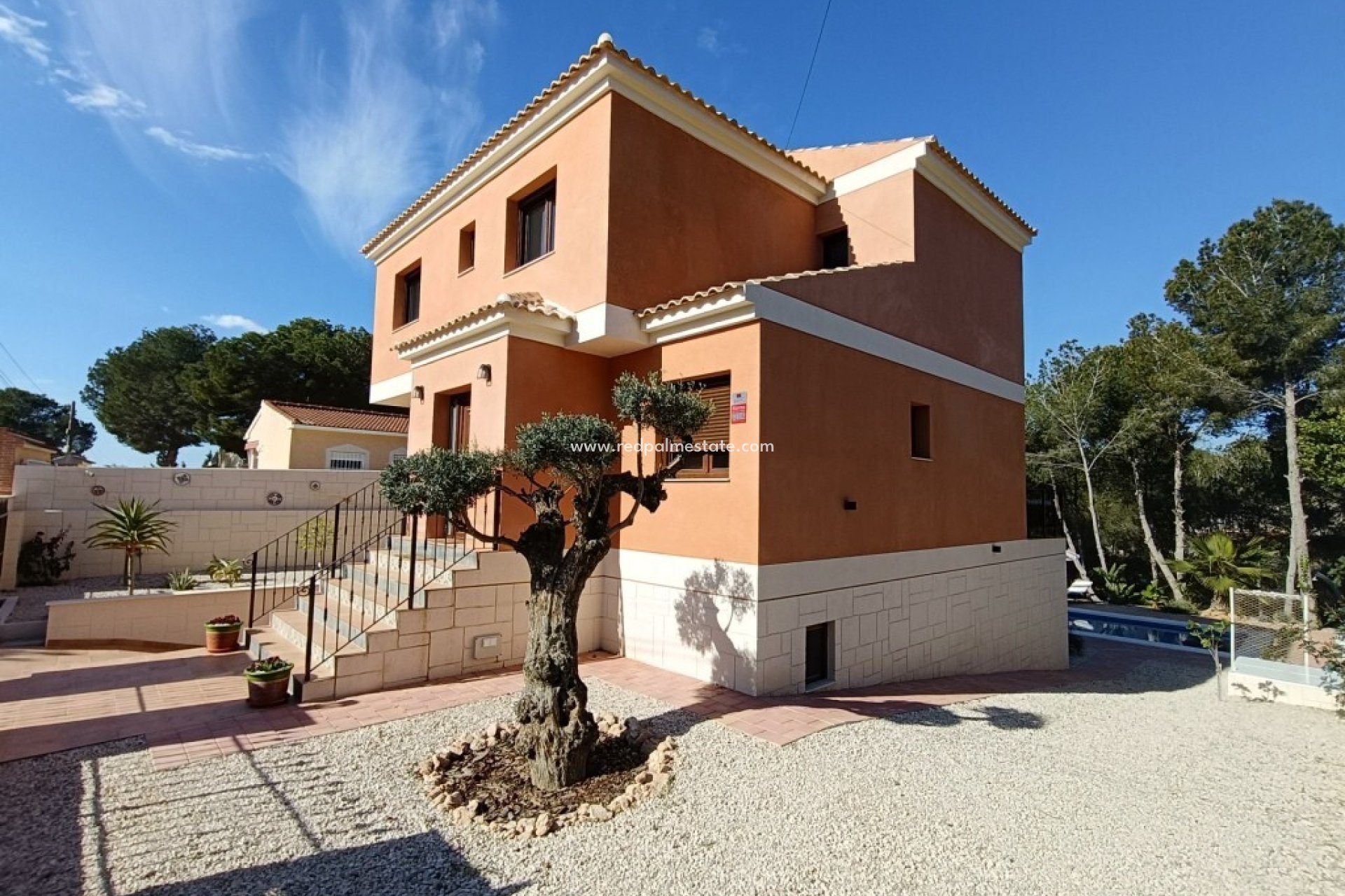 Resale - Villa -
Pilar de la Horadada - Pinar de Campoverde
