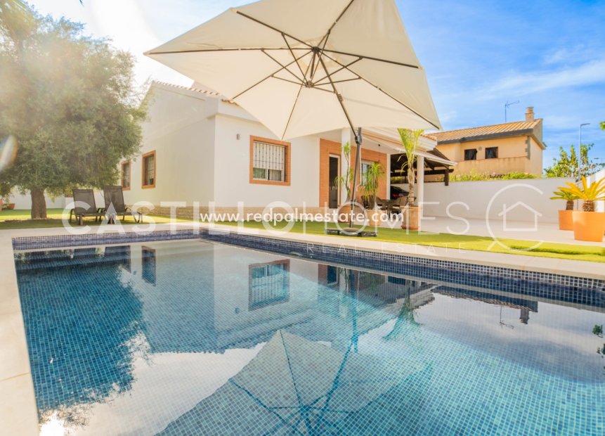 Resale - Villa -
Pilar de la Horadada - Torre de la Horadada