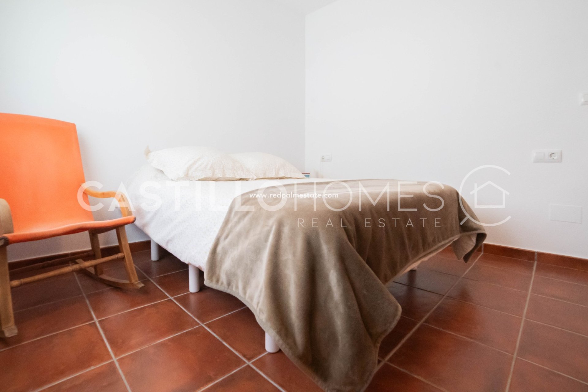 Resale - Villa -
Pilar de la Horadada - Torre de la Horadada