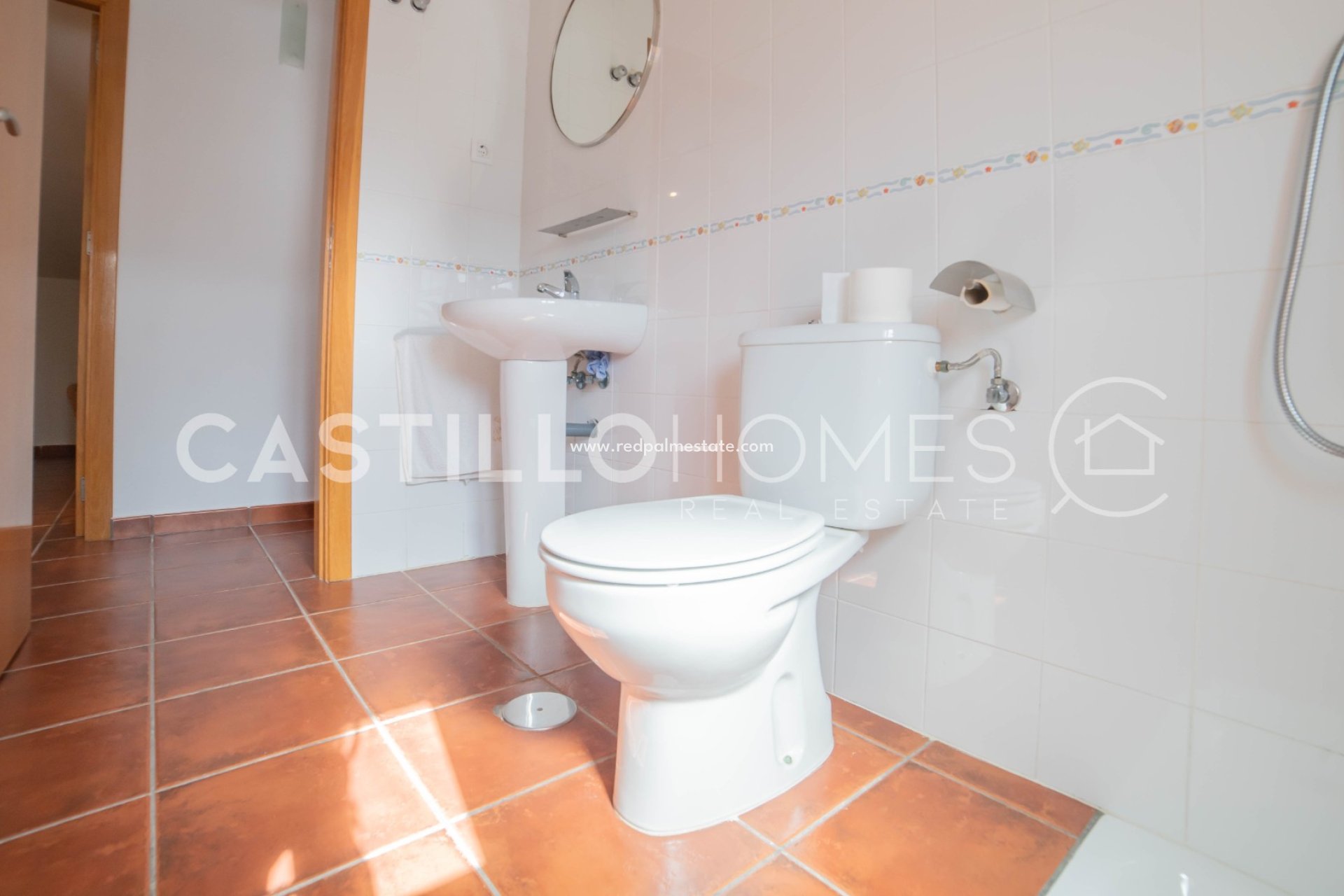 Resale - Villa -
Pilar de la Horadada - Torre de la Horadada