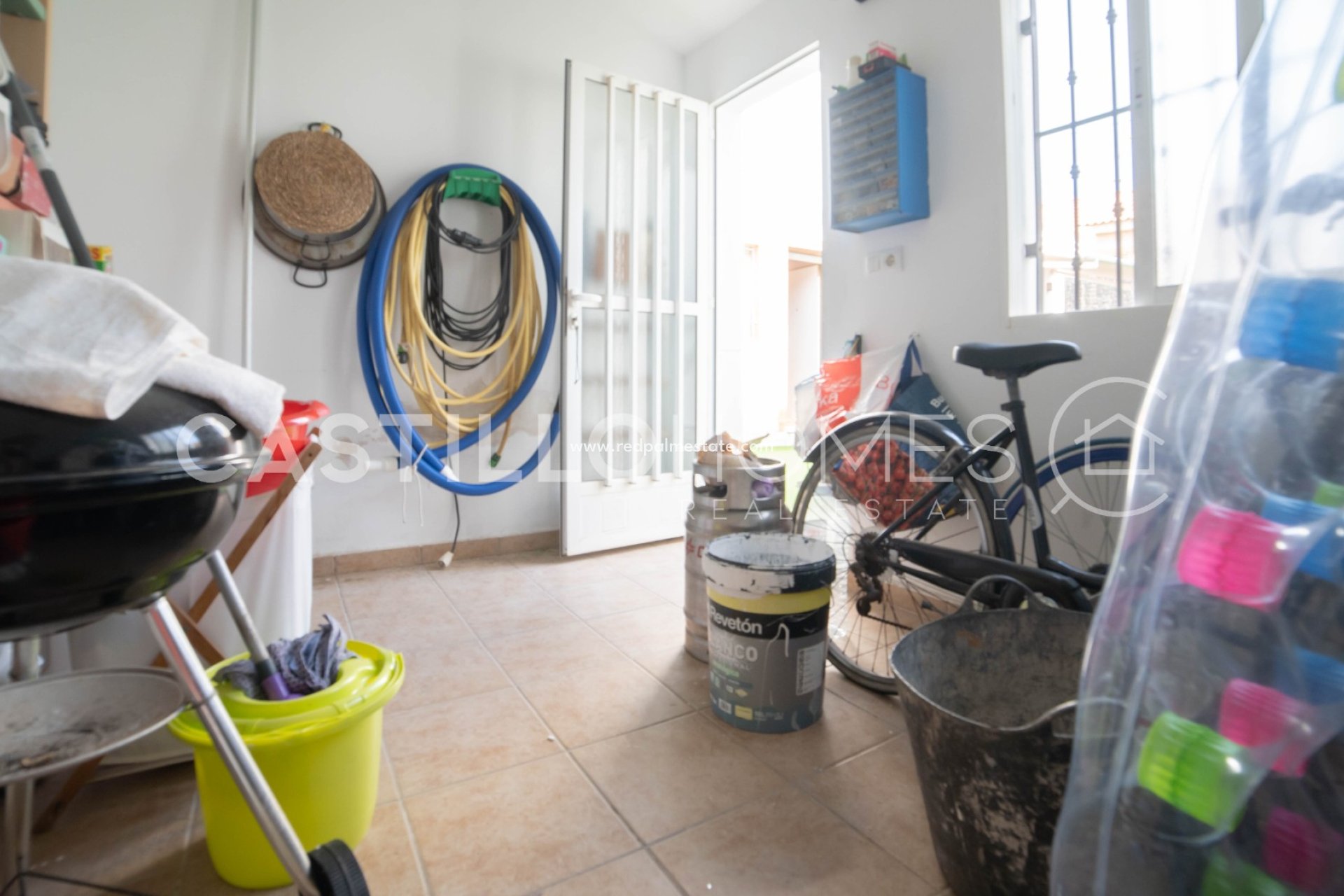 Resale - Villa -
Pilar de la Horadada - Torre de la Horadada