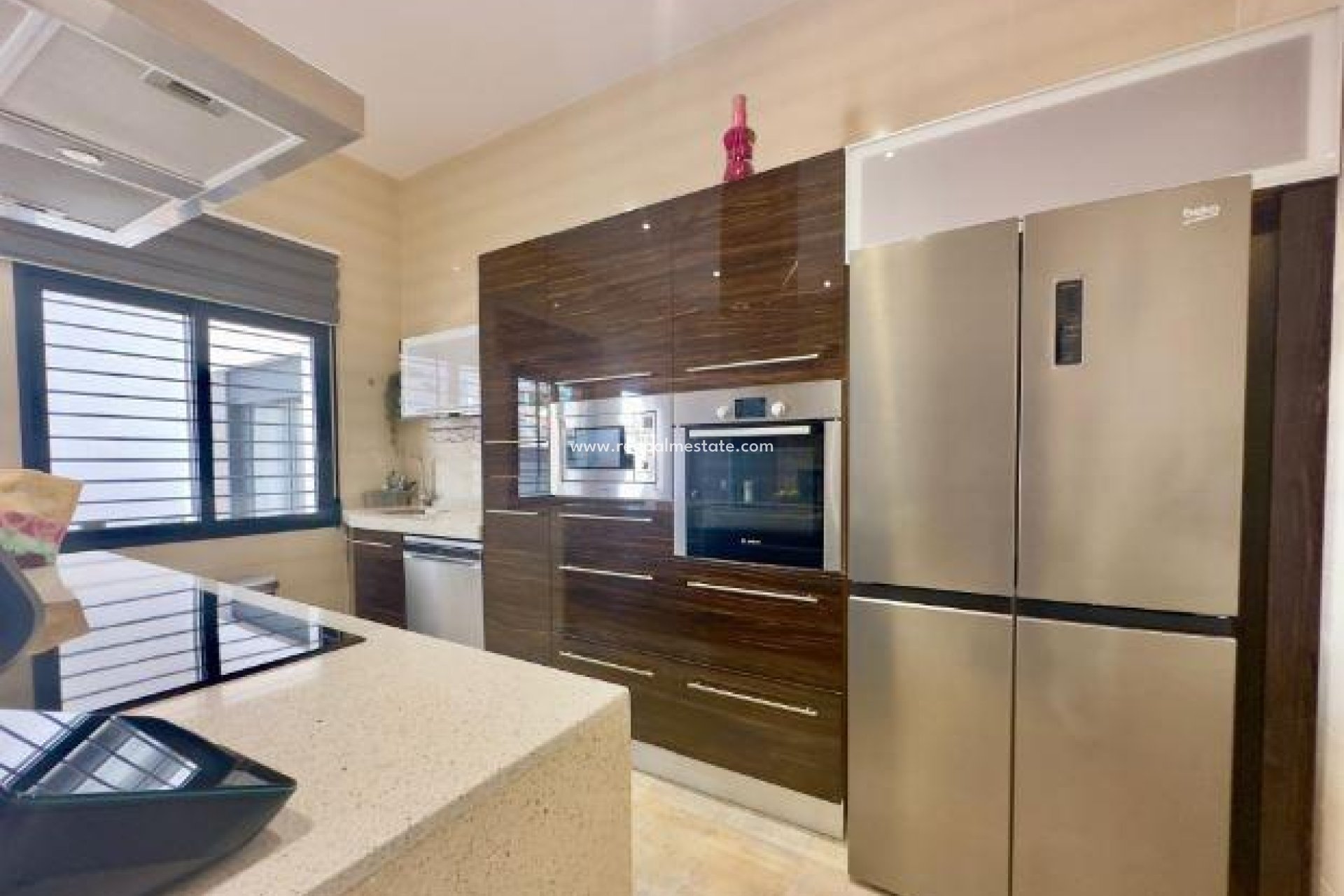 Resale - Villa -
Pilar de la Horadada - Torre de la Horadada