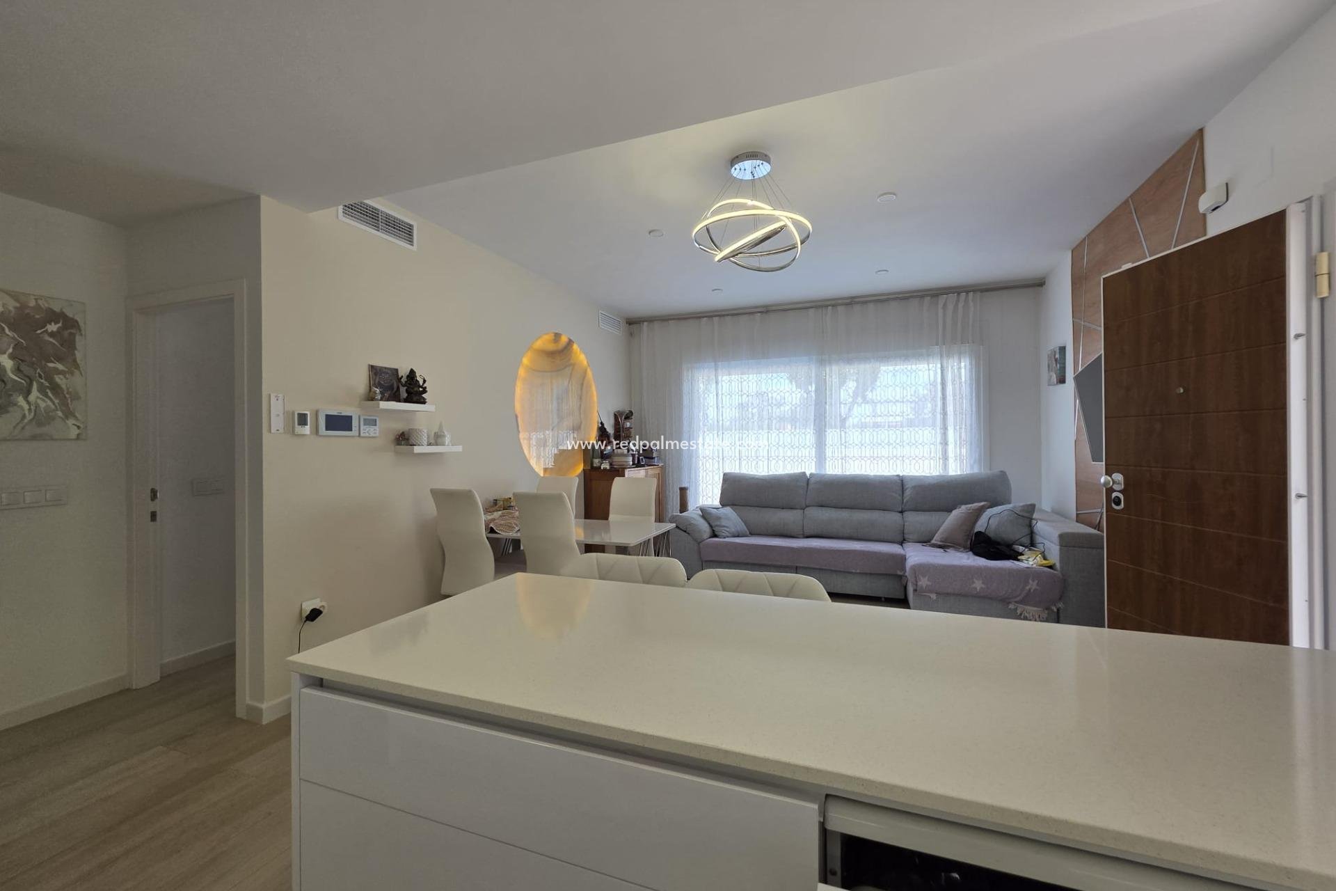 Resale - Villa -
Pilar de la Horadada - Zona Pueblo