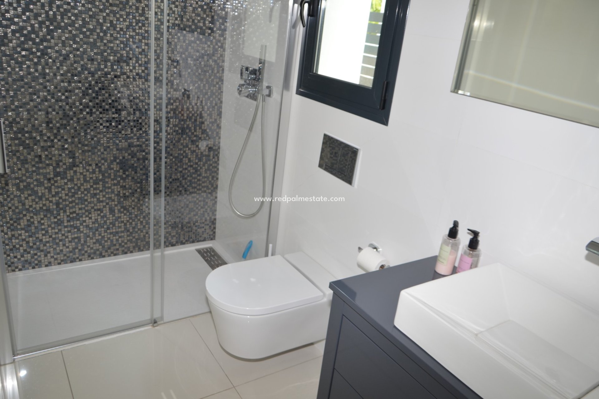 Resale - Villa -
Pilar de la Horadada