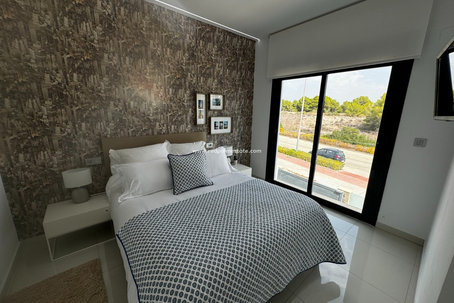 Resale - Villa -
Pilar de la Horadada