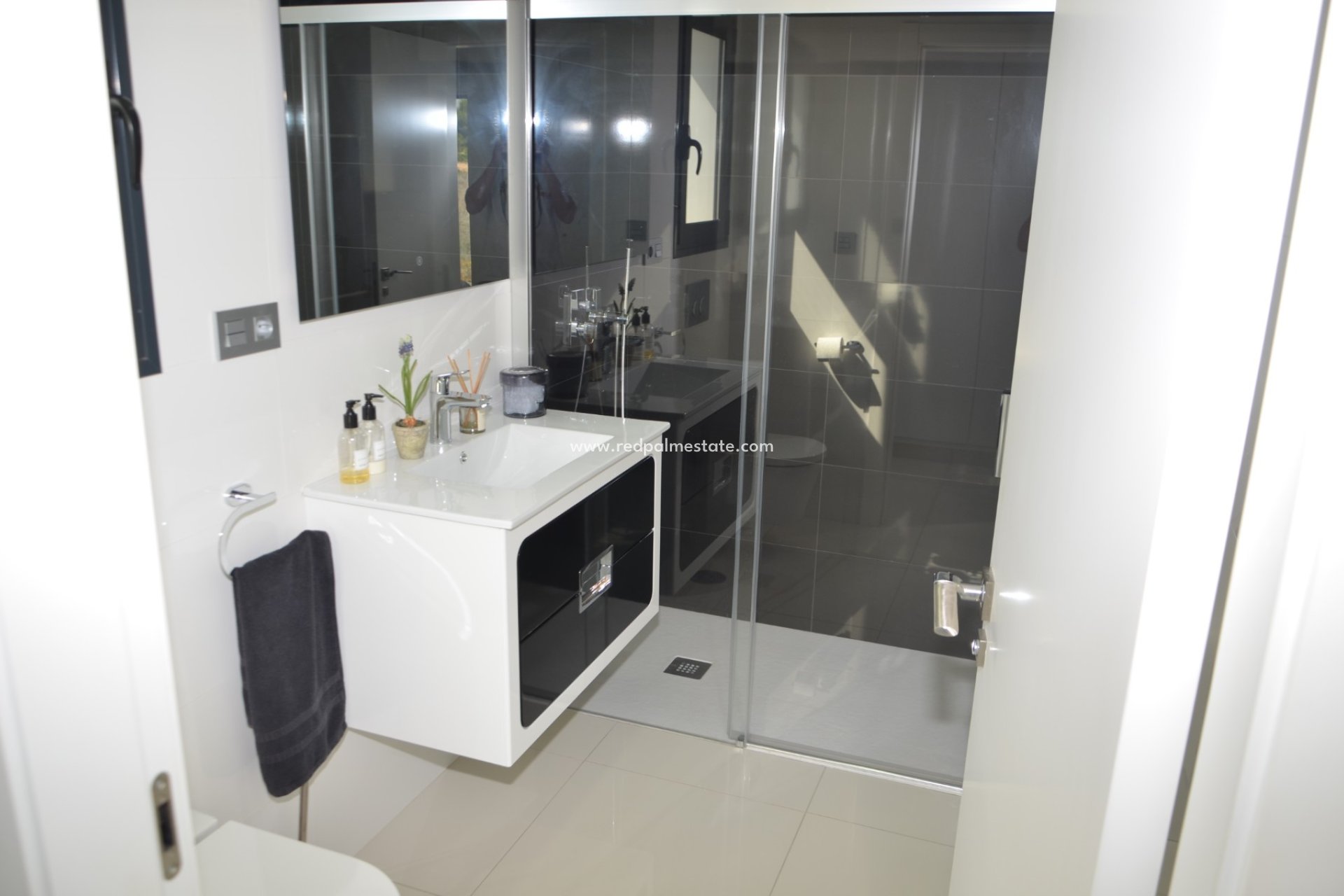 Resale - Villa -
Pilar de la Horadada