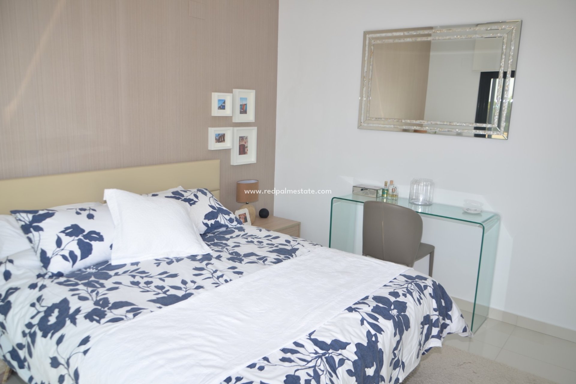 Resale - Villa -
Pilar de la Horadada