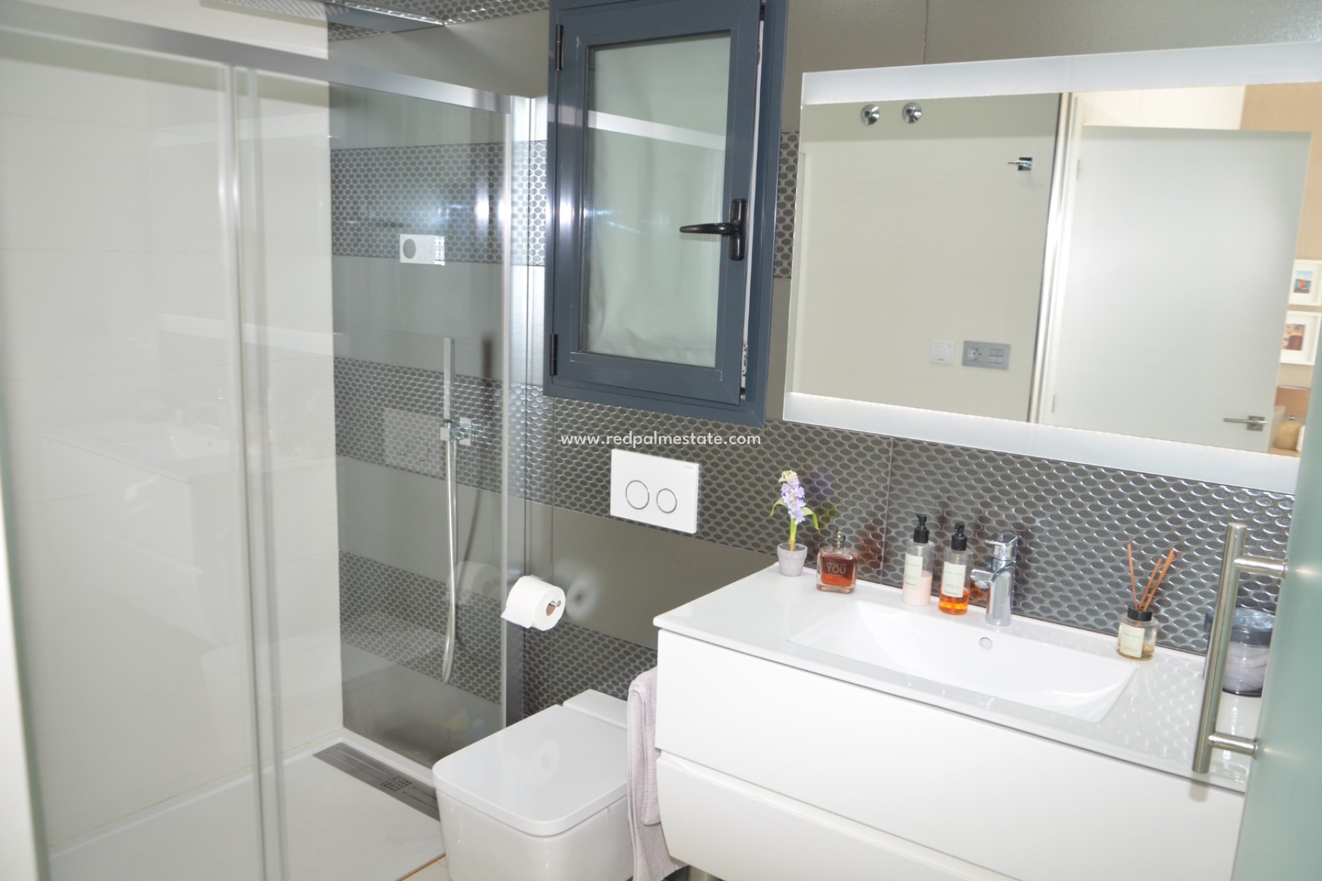 Resale - Villa -
Pilar de la Horadada