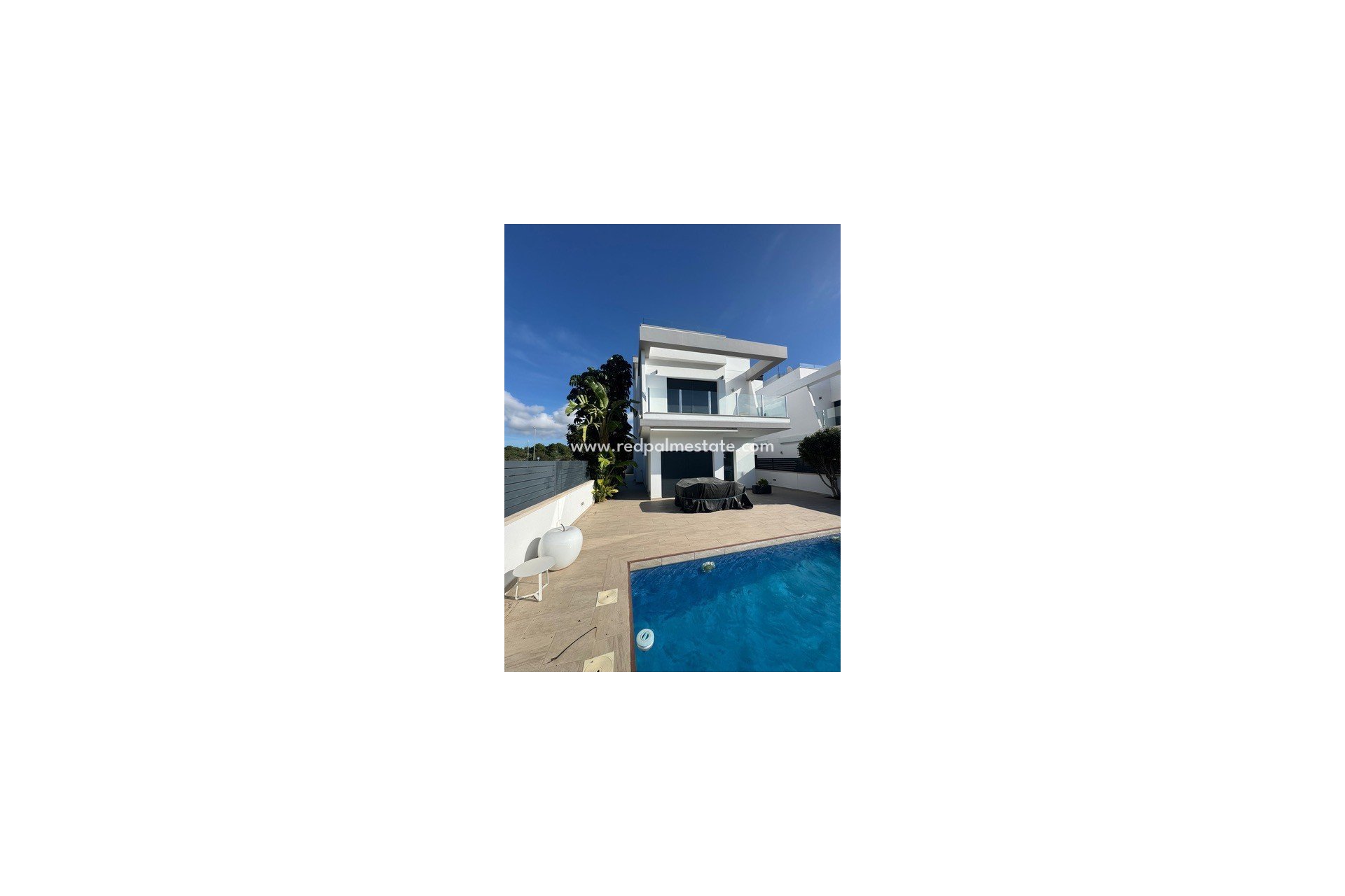 Resale - Villa -
Pilar de la Horadada