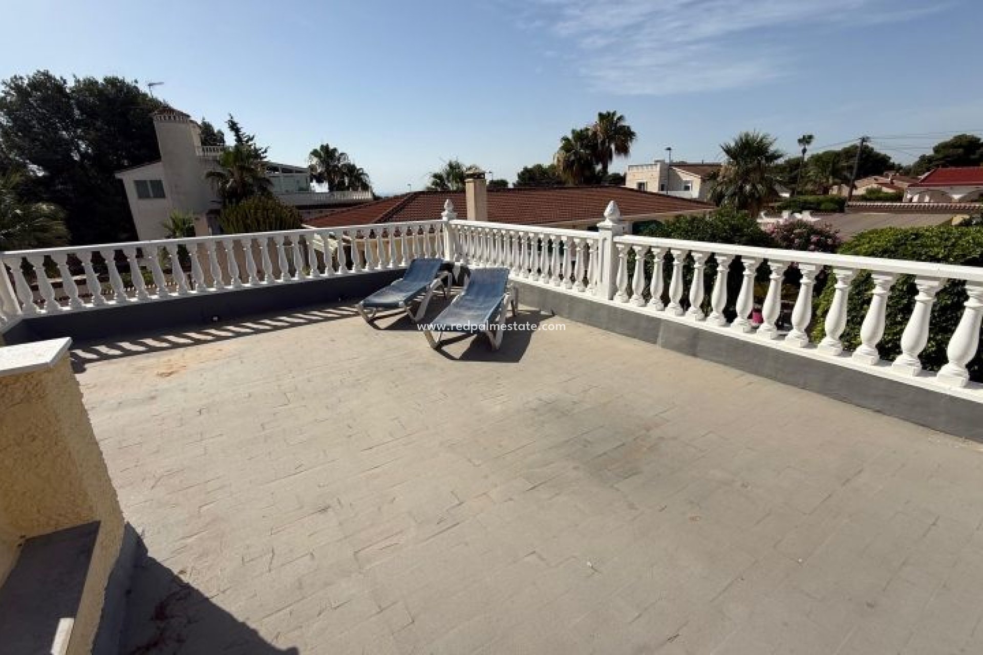 Resale - Villa -
Pinar de Campoverde - Inland