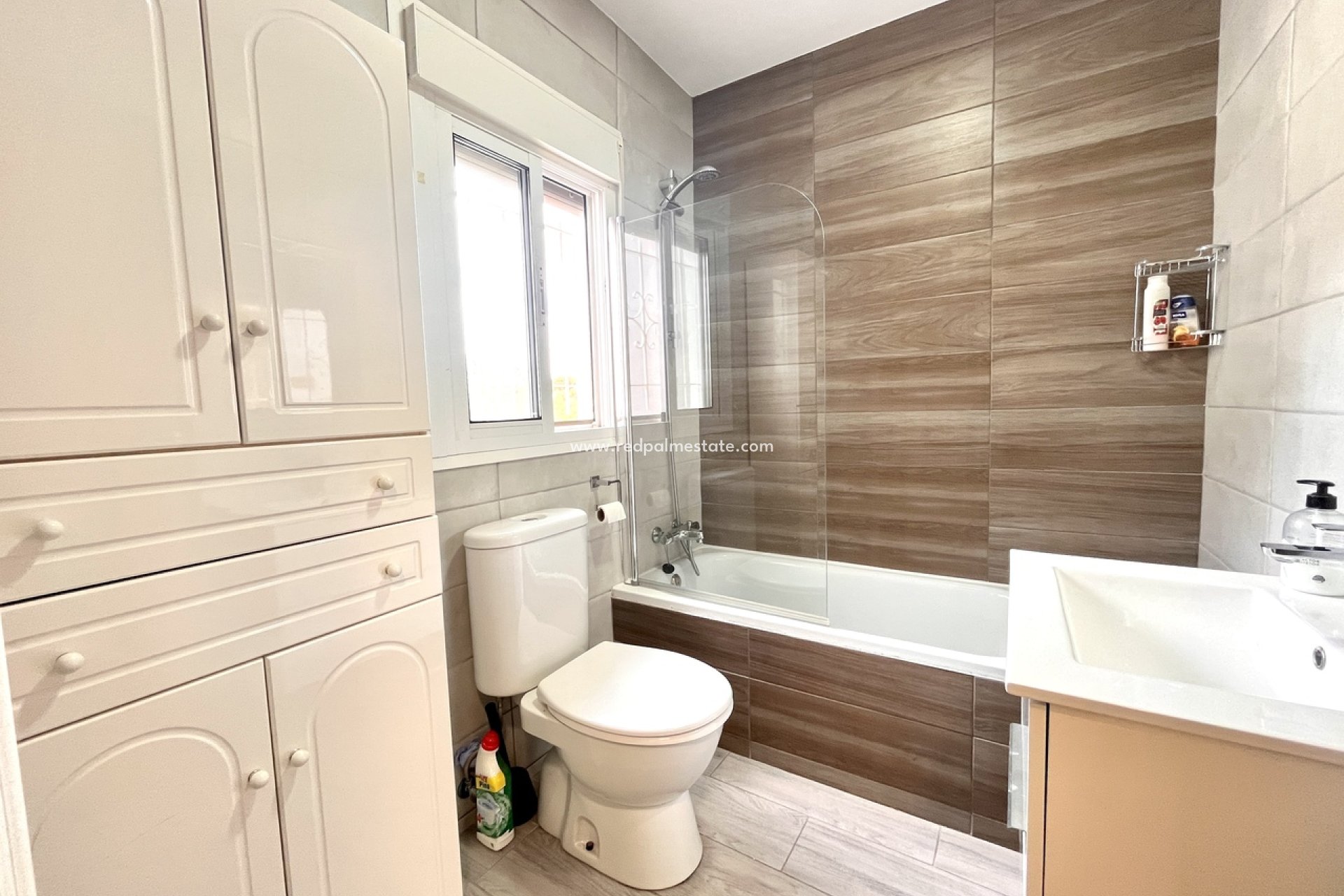 Resale - Villa -
Pinar de Campoverde - Inland