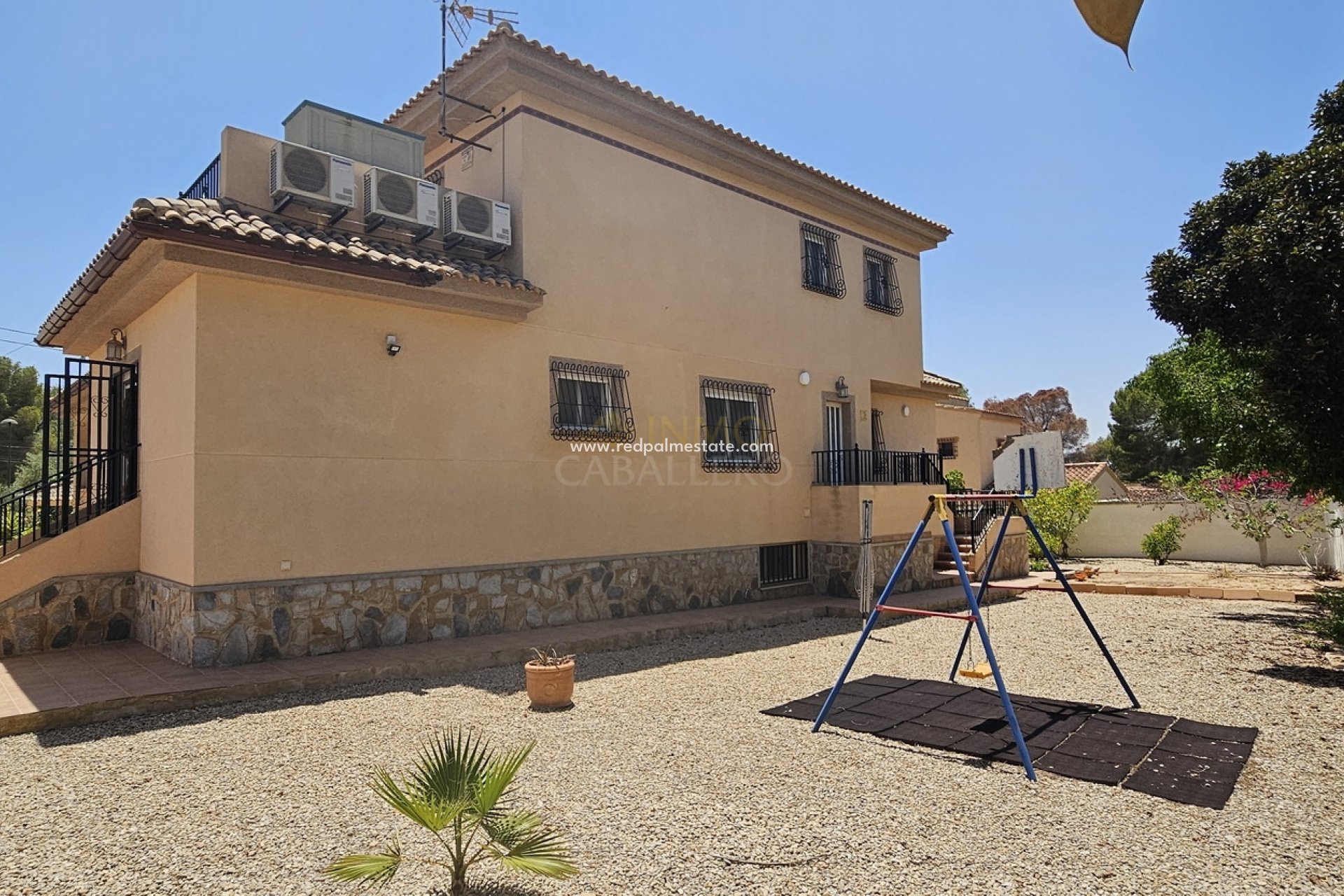Resale - Villa -
Pinar de Campoverde - Inland
