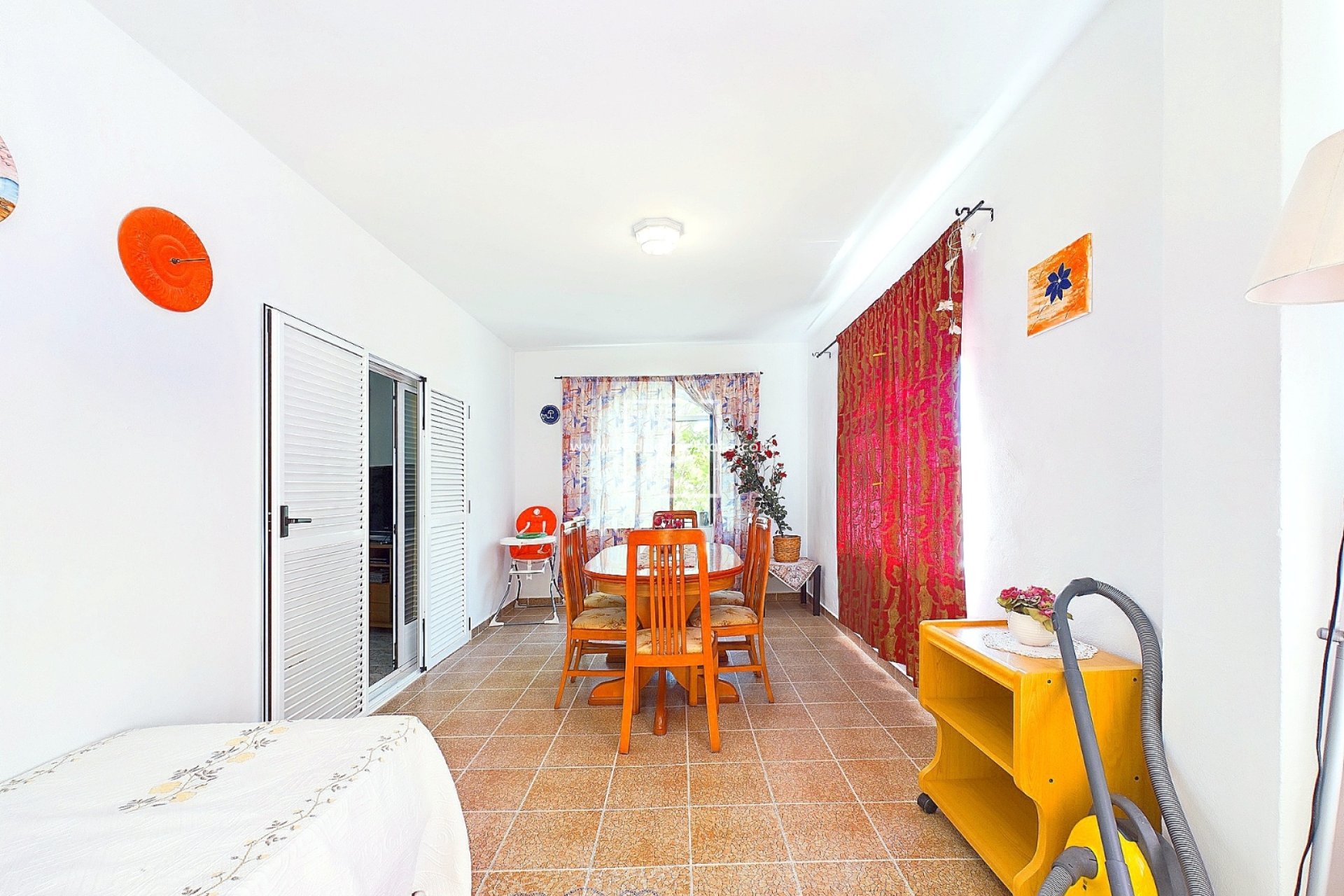 Resale - Villa -
Pinar de Campoverde