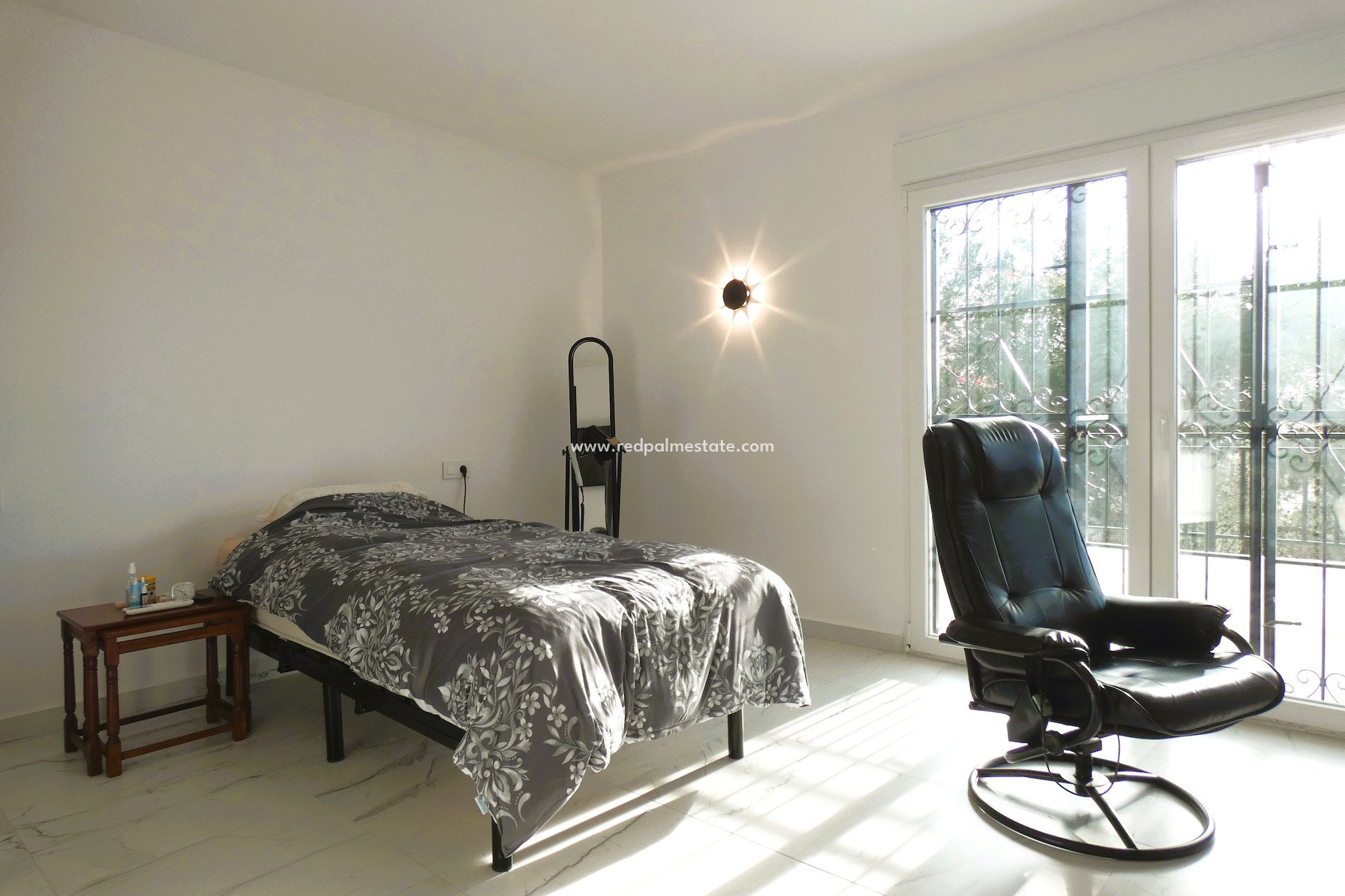 Resale - Villa -
Pinar de Campoverde