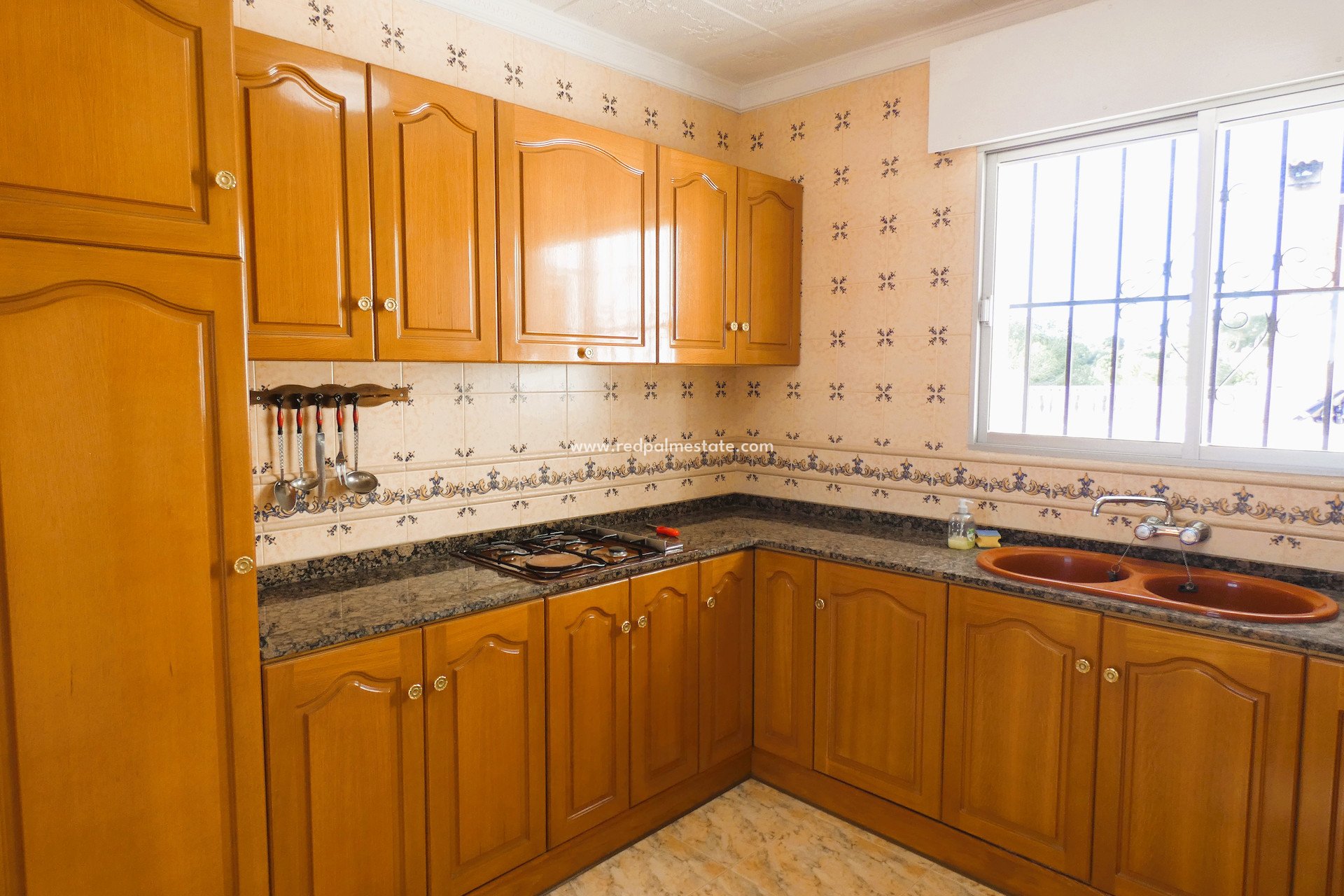 Resale - Villa -
Pinar de Campoverde