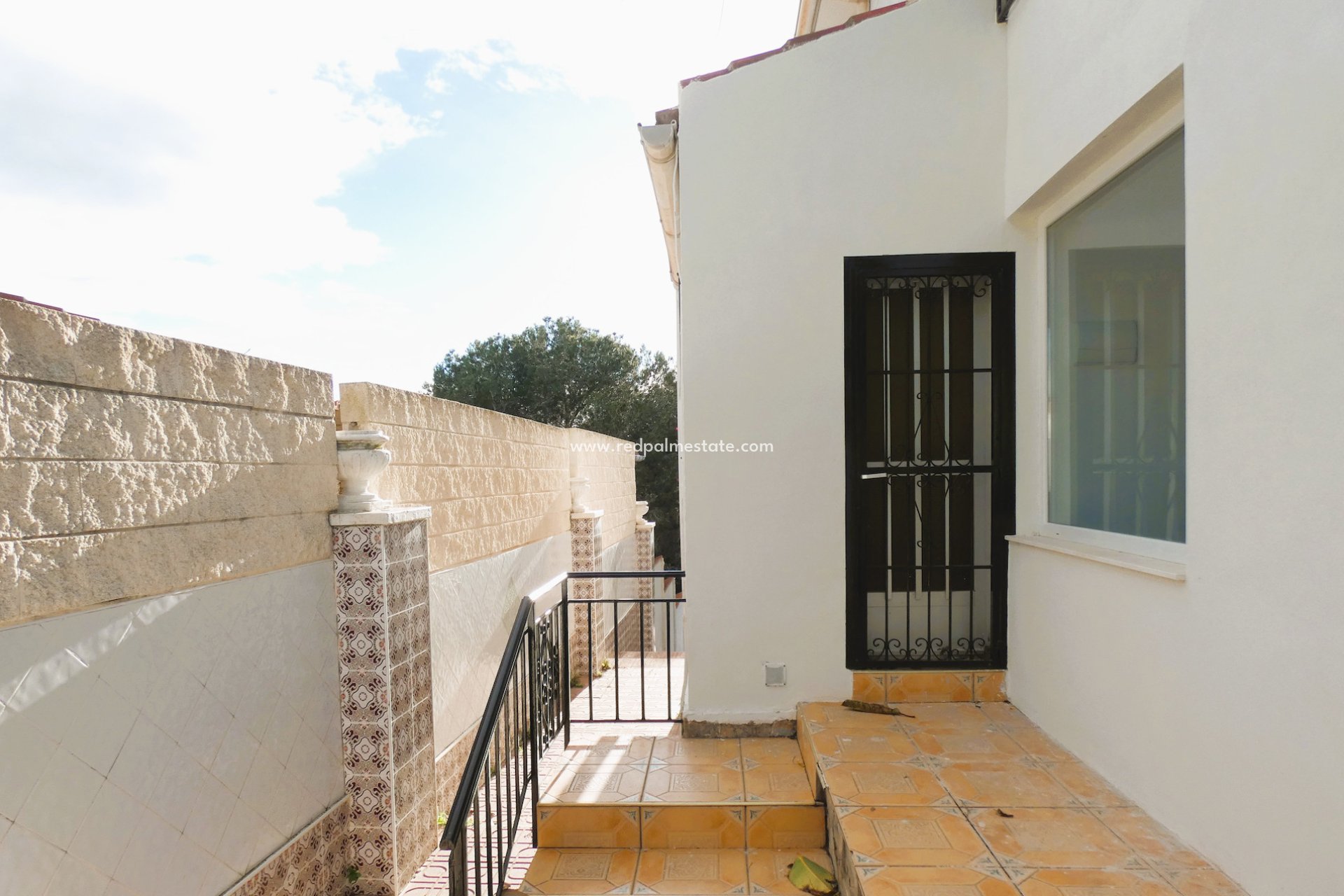 Resale - Villa -
Pinar de Campoverde