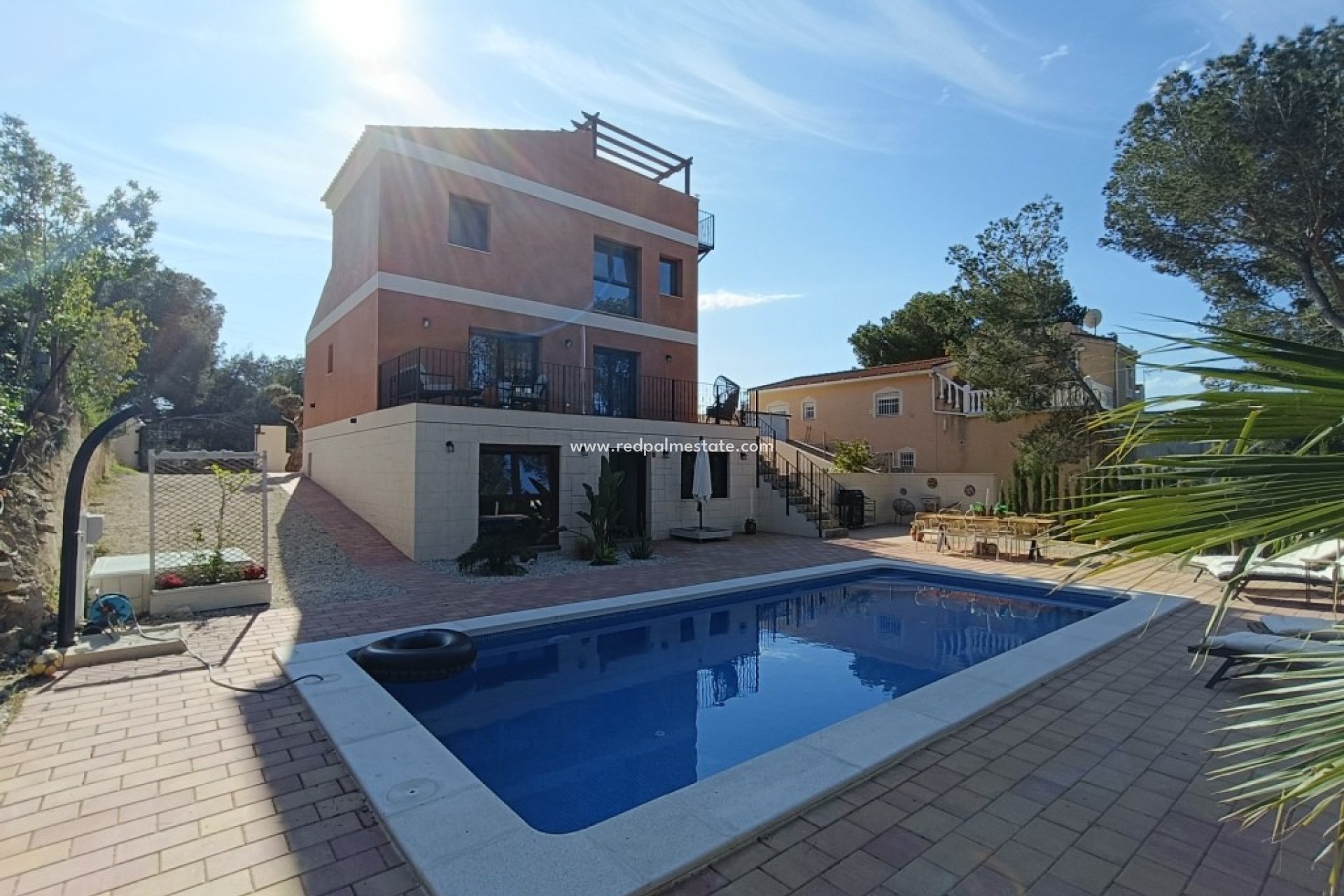 Resale - Villa -
Pinar de Campoverde