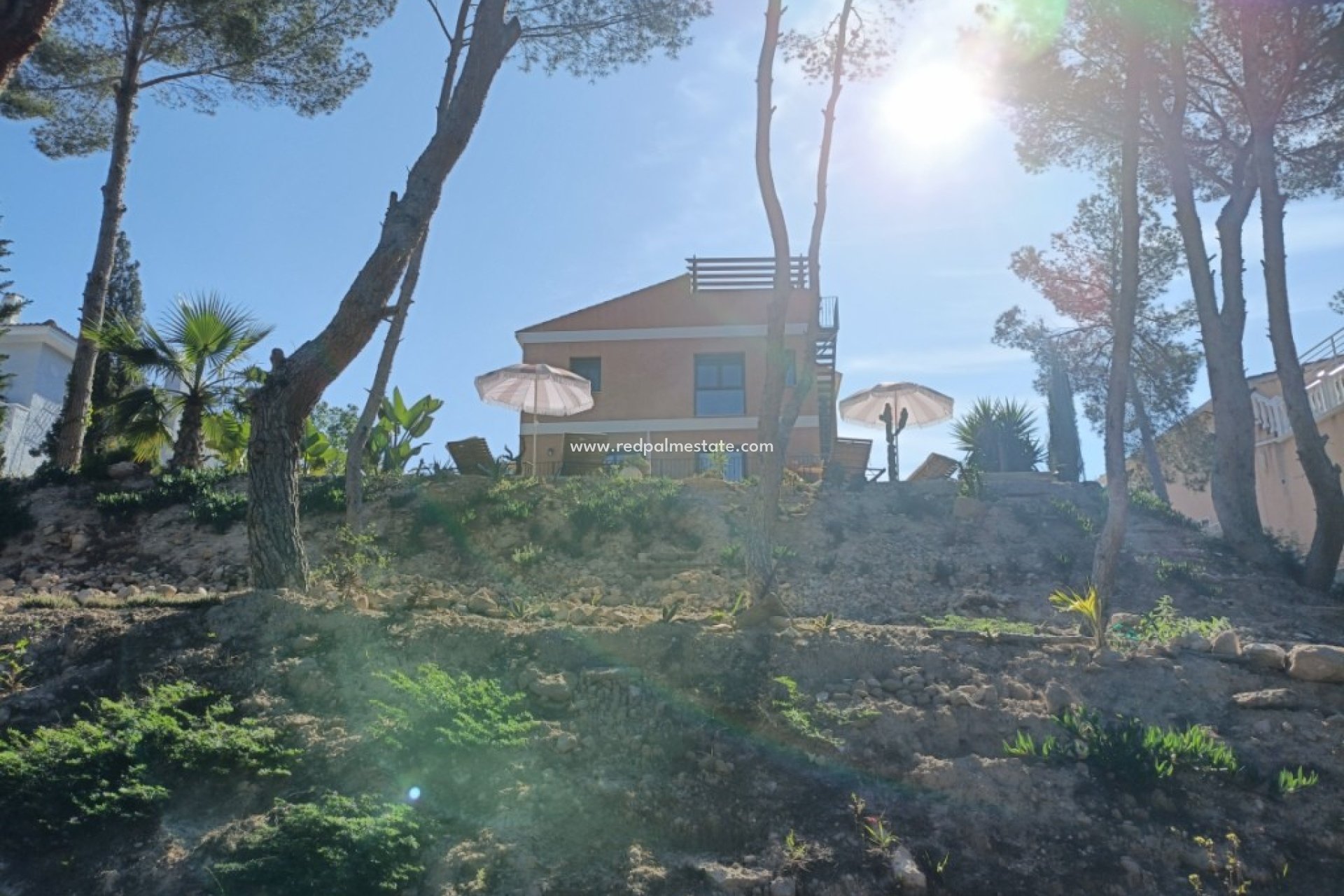 Resale - Villa -
Pinar de Campoverde