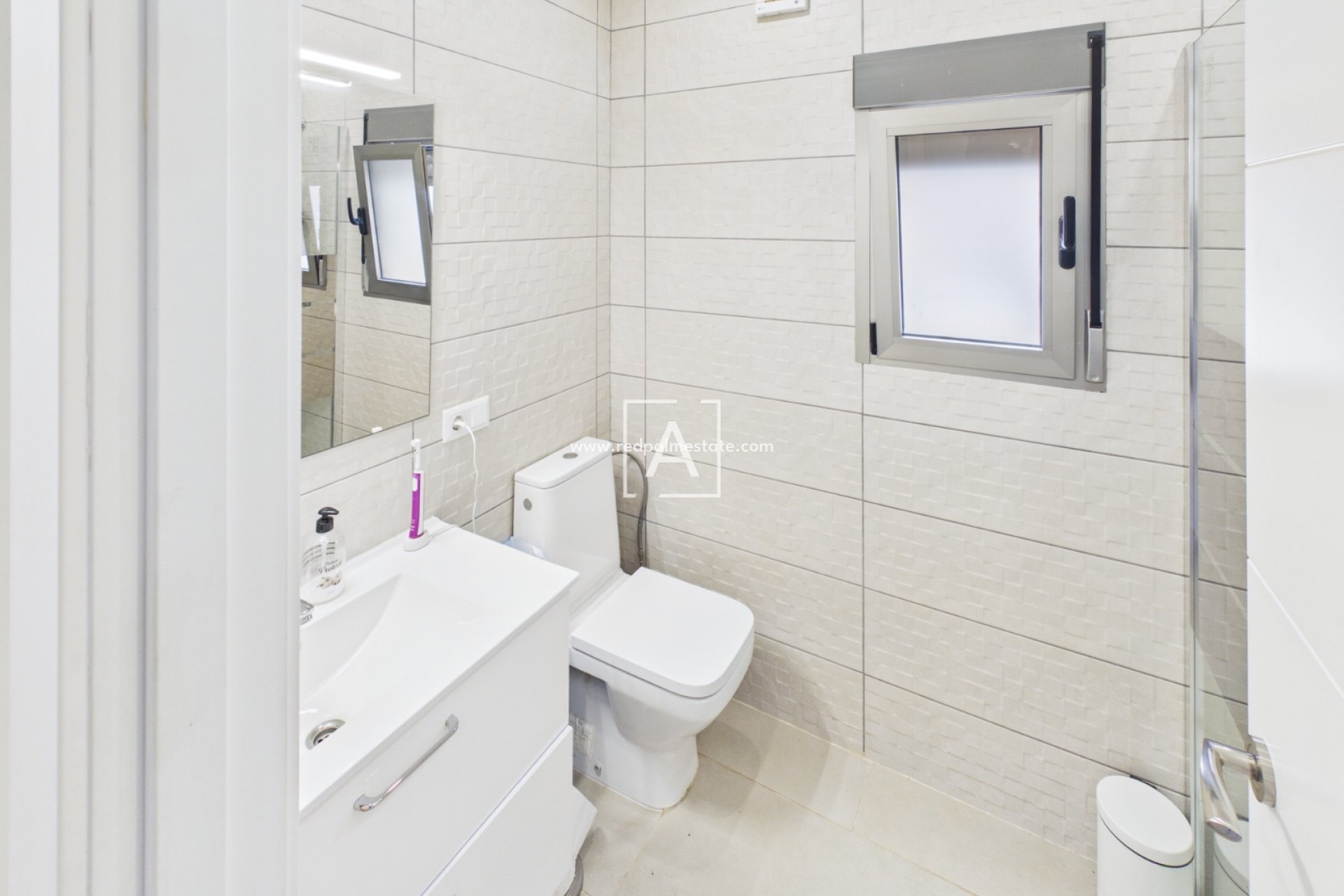 Resale - Villa -
Pinar de Campoverde