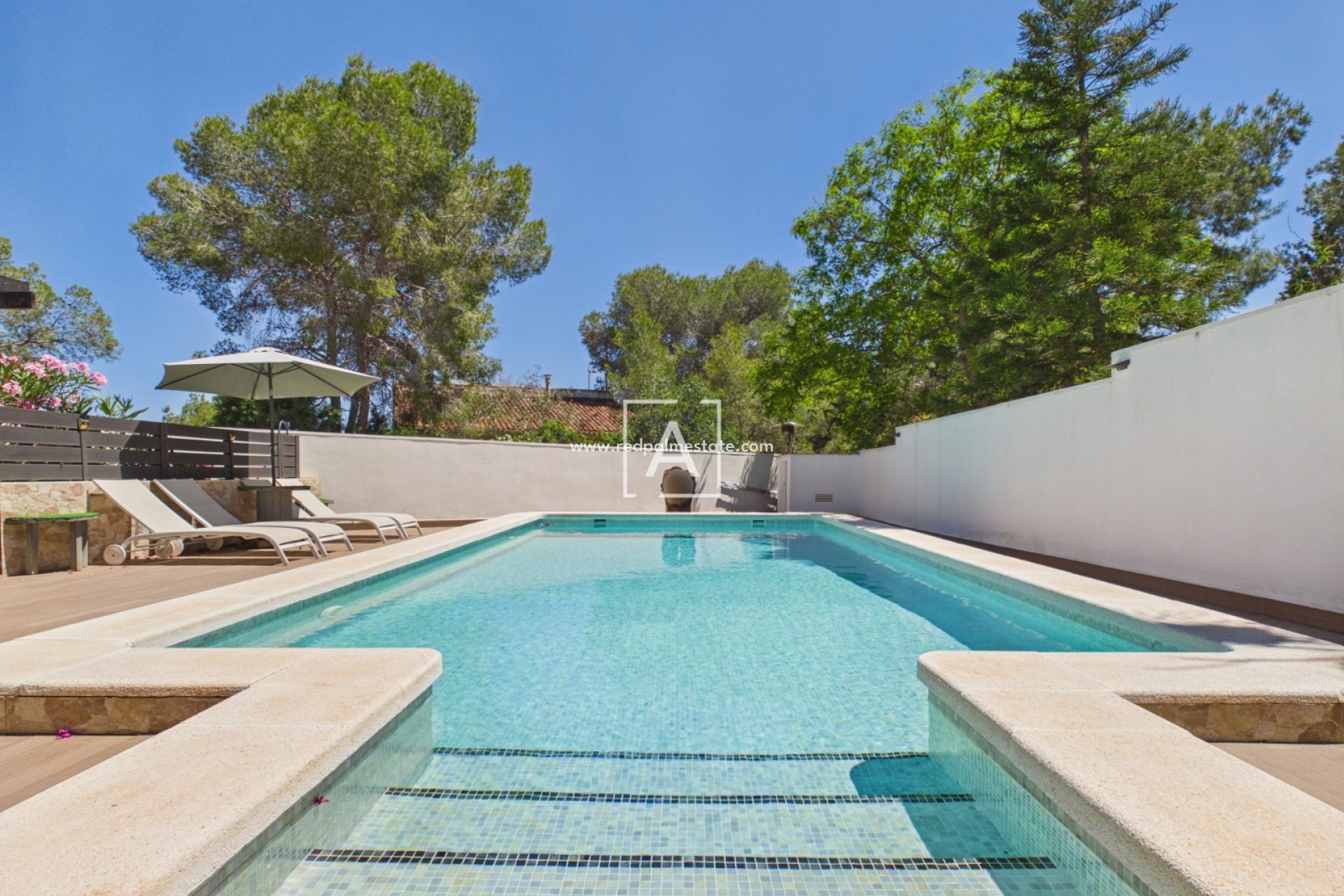 Resale - Villa -
Pinar de Campoverde