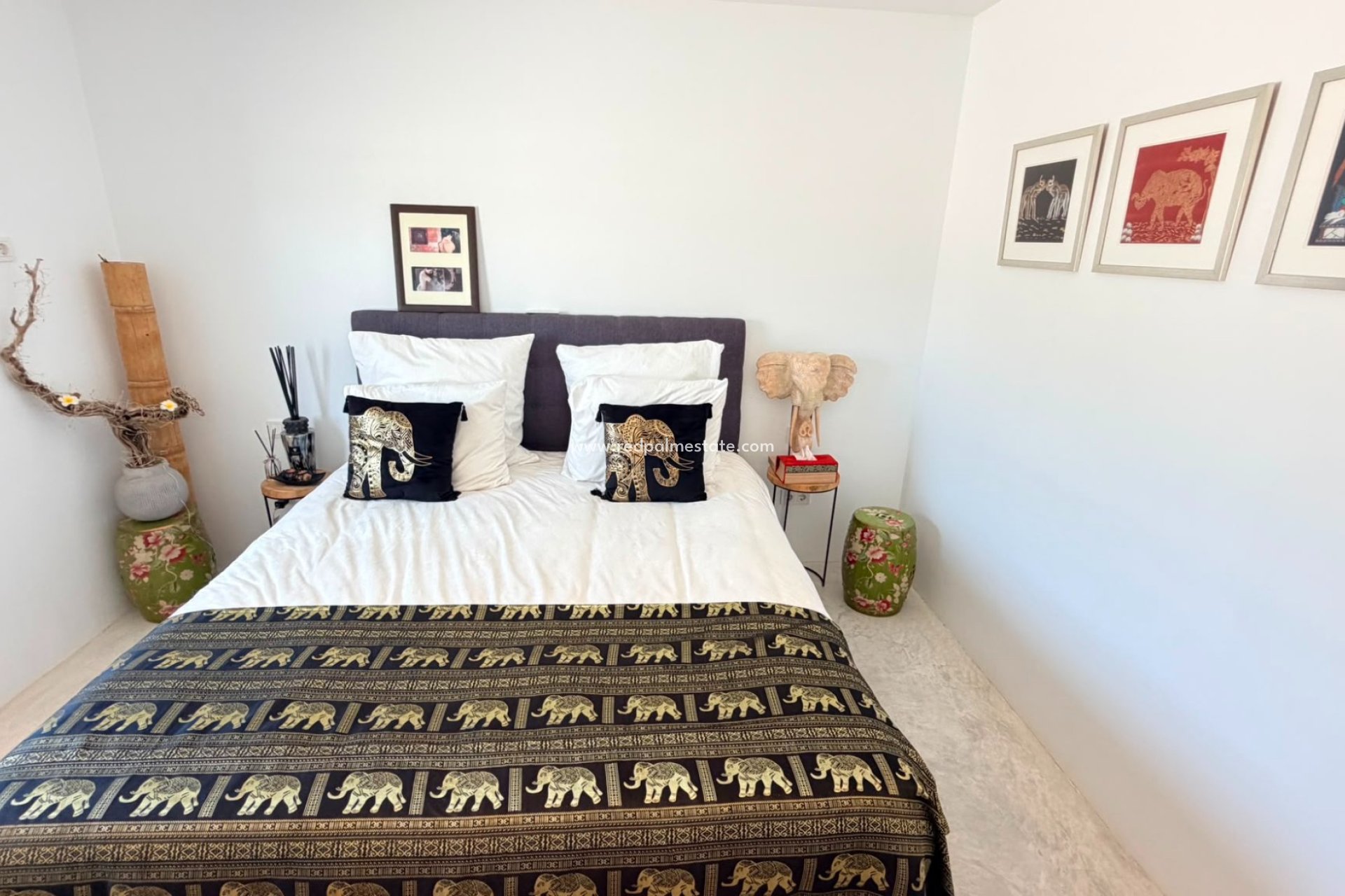 Resale - Villa -
Pinoso - Inland