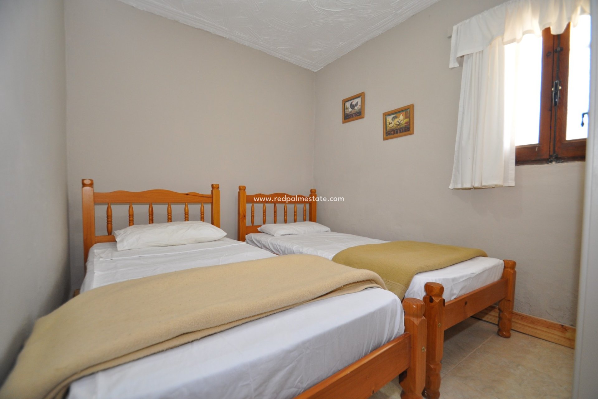 Resale - Villa -
Pinoso - Inland