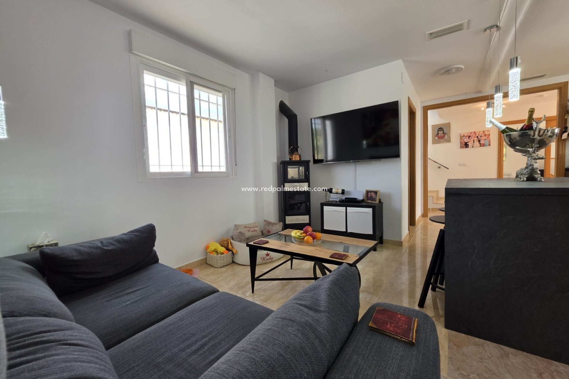Resale - Villa -
Pinoso - Inland